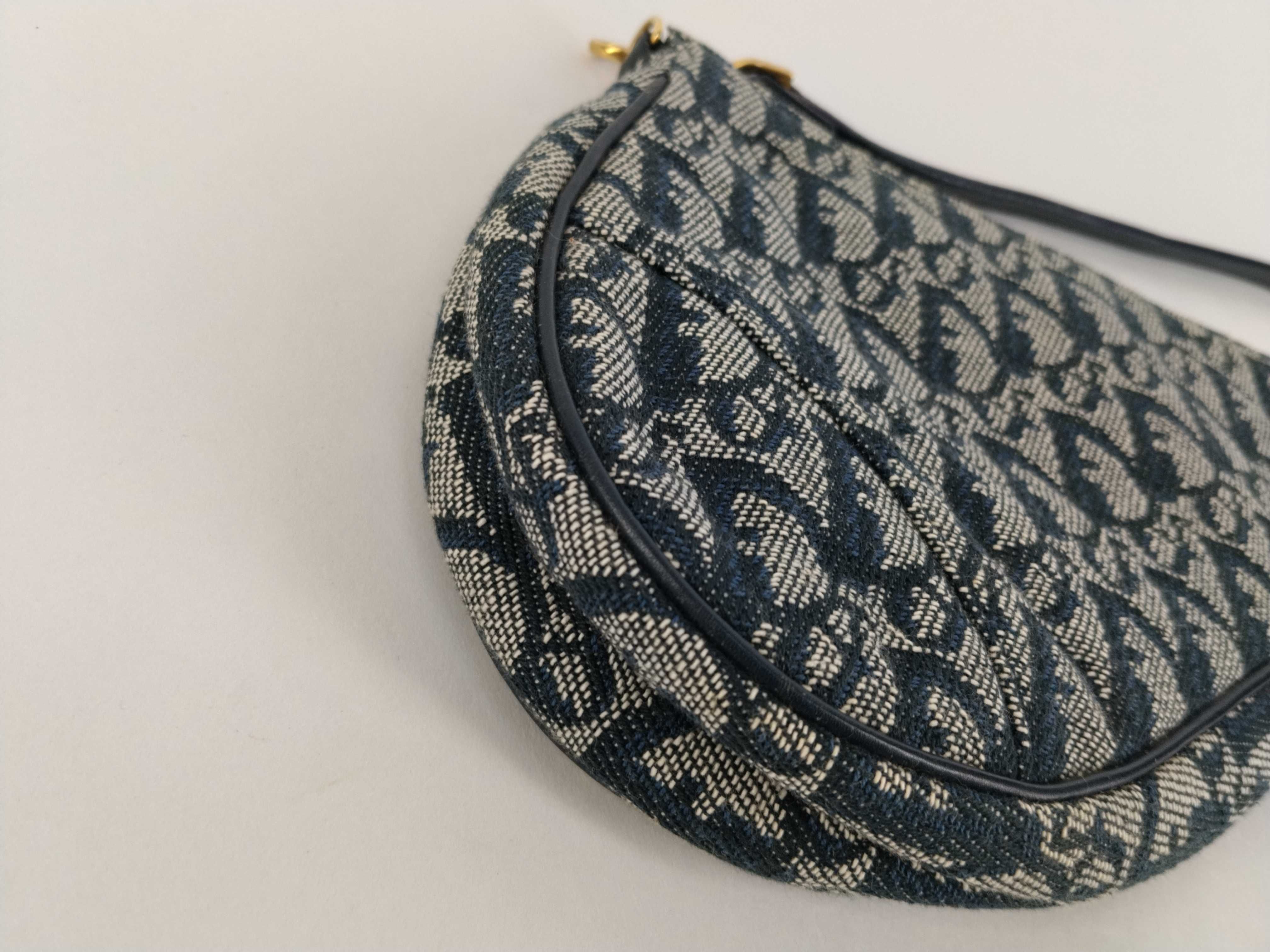 Trotter Saddle One-Shoulder Bag — view 6