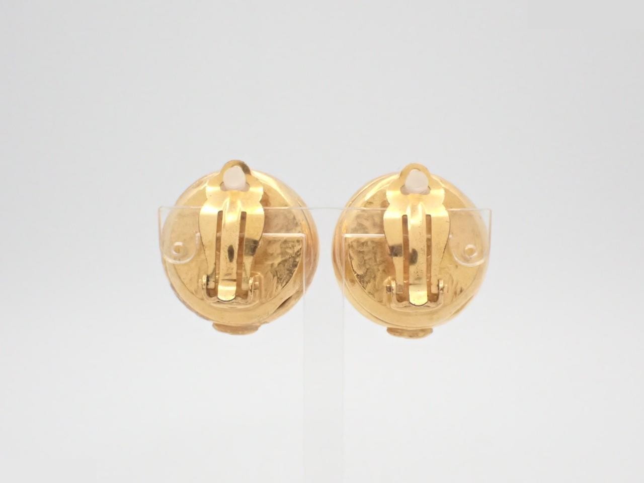 earrings — view 2