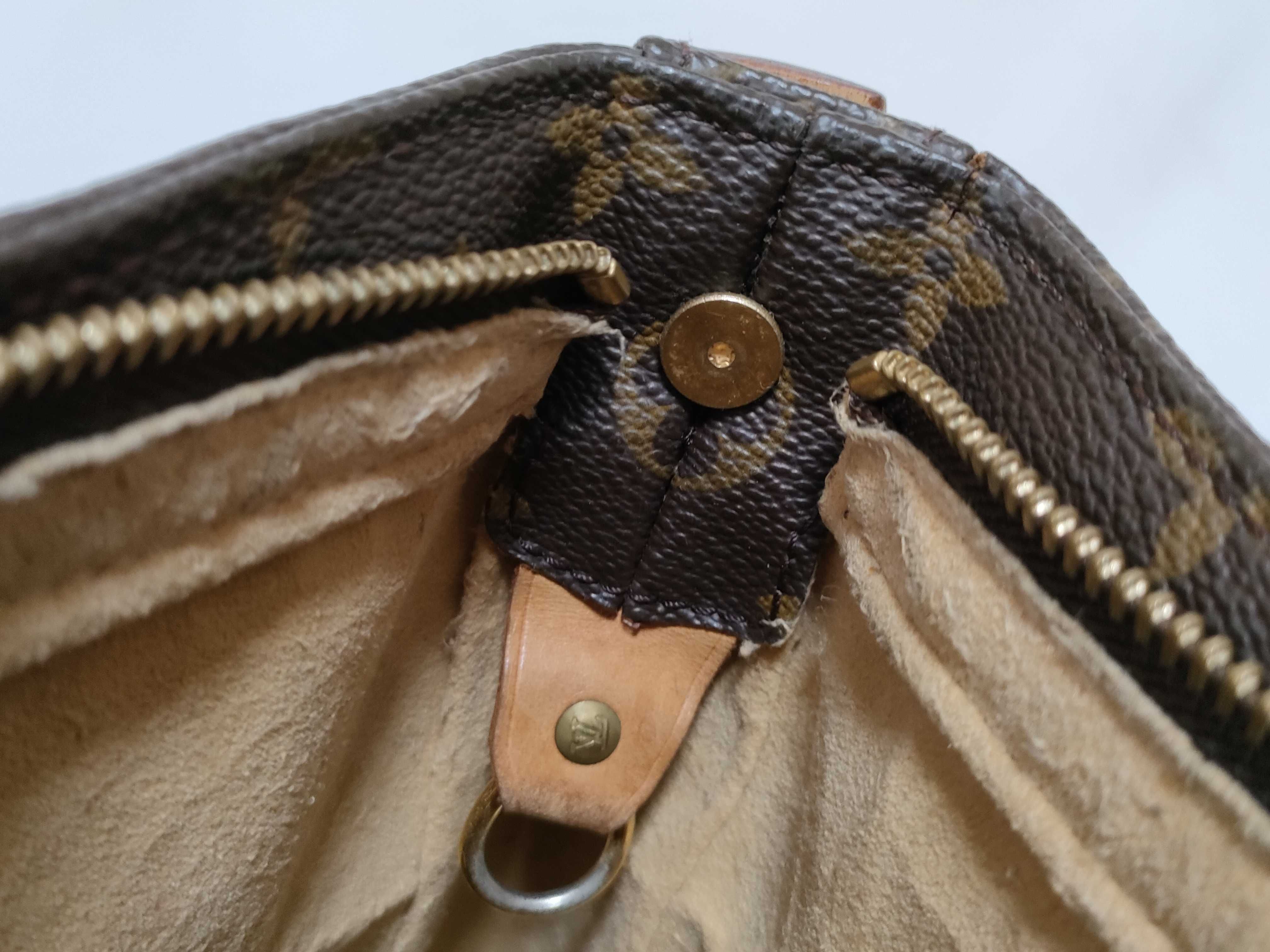 Monogram Looping GM Shoulder Bag — view 9