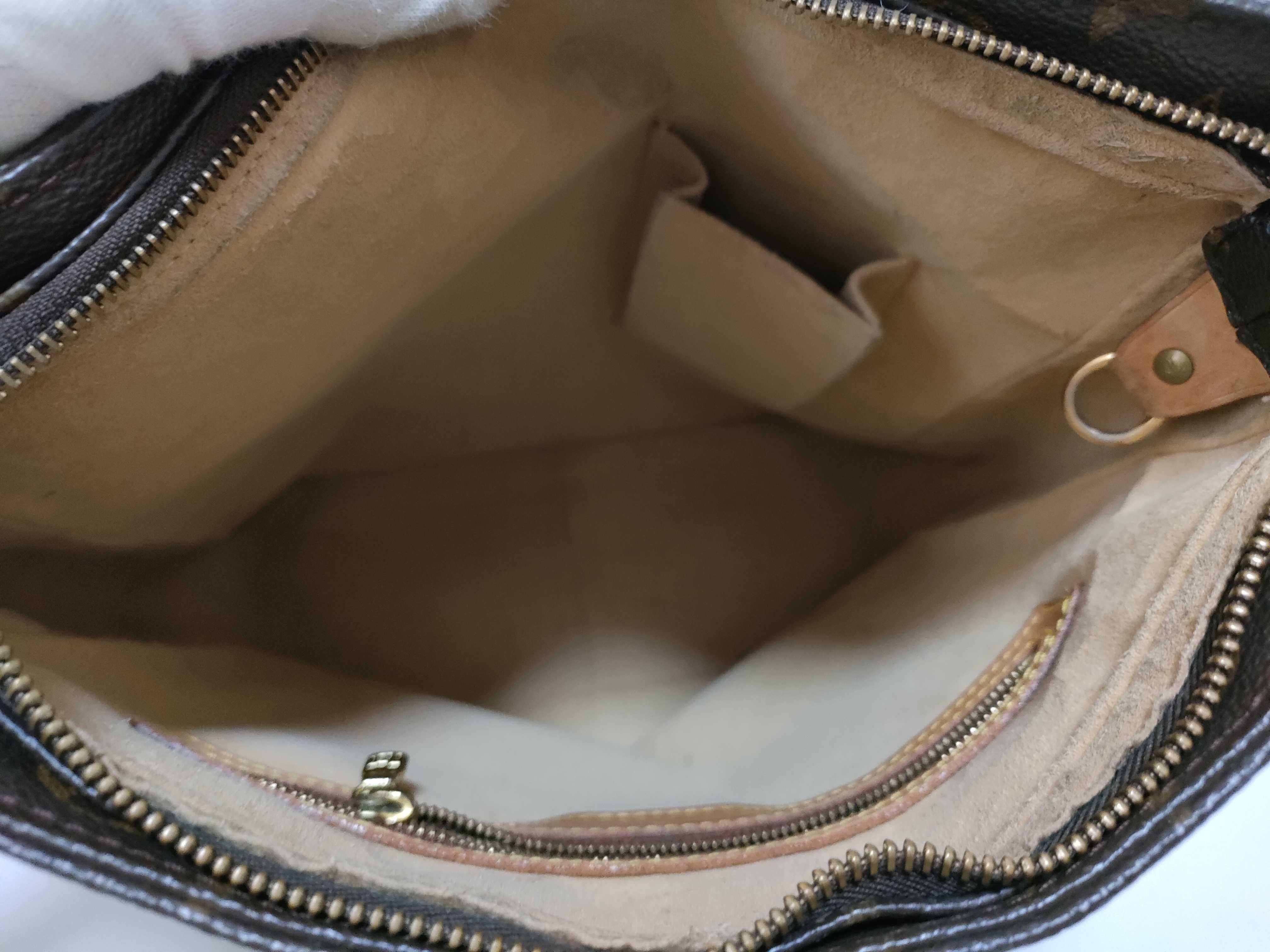 Monogram Looping GM Shoulder Bag — view 10