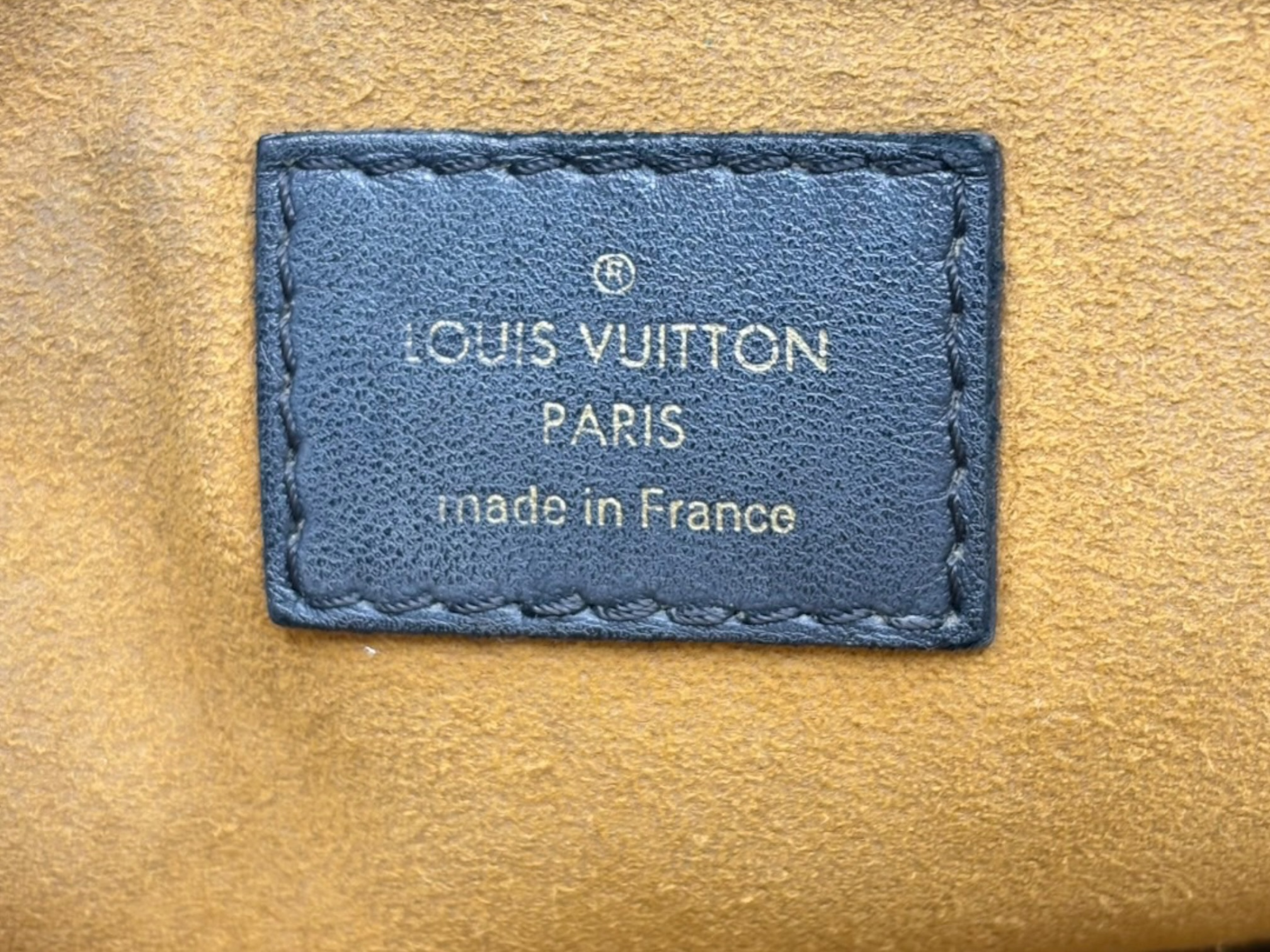 Monogram Embossed Coussin MM M57783 TR0281 Black Shoulder Bag — view 4