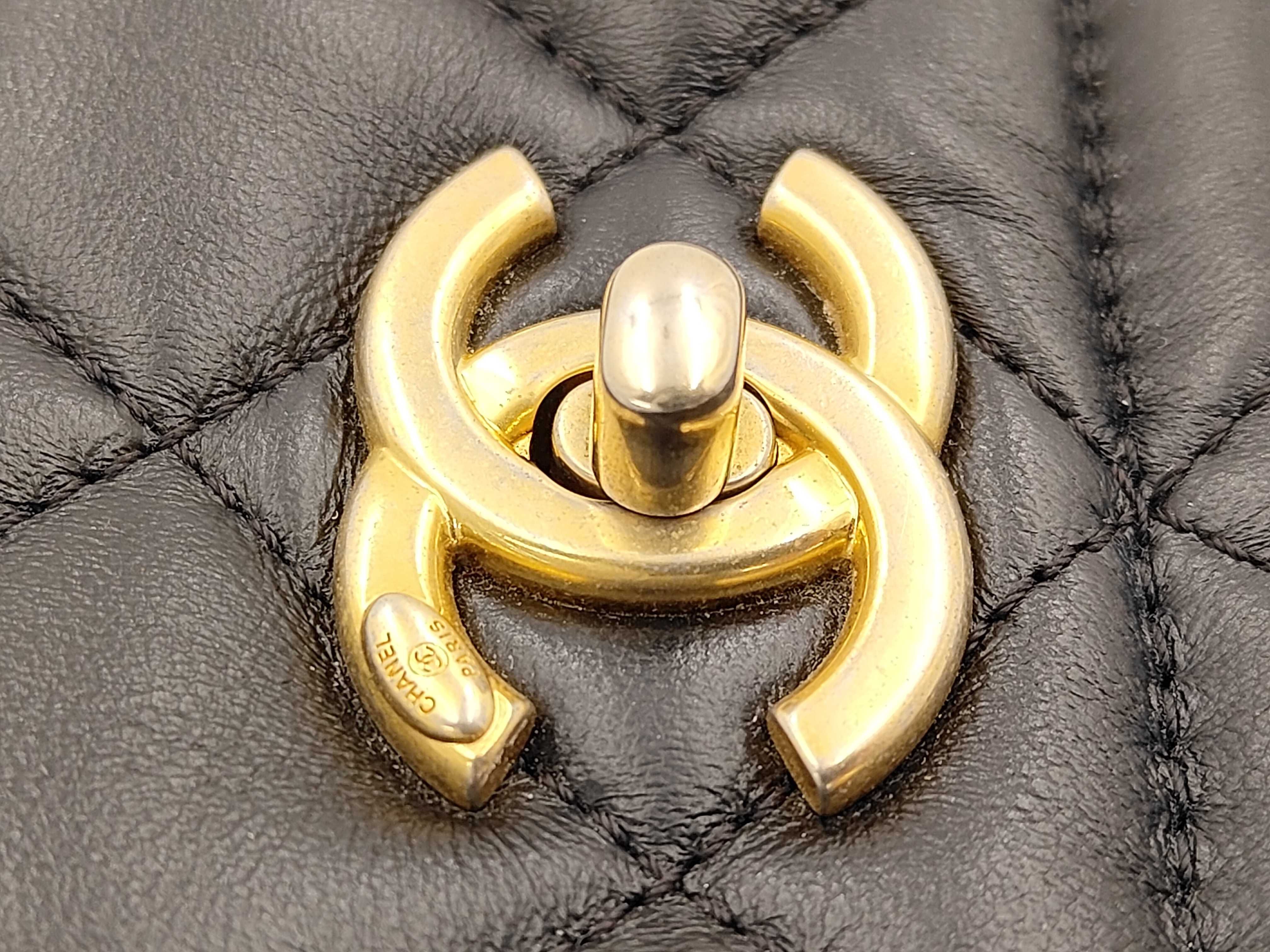 Matelassé Chain Shoulder Bag — view 14