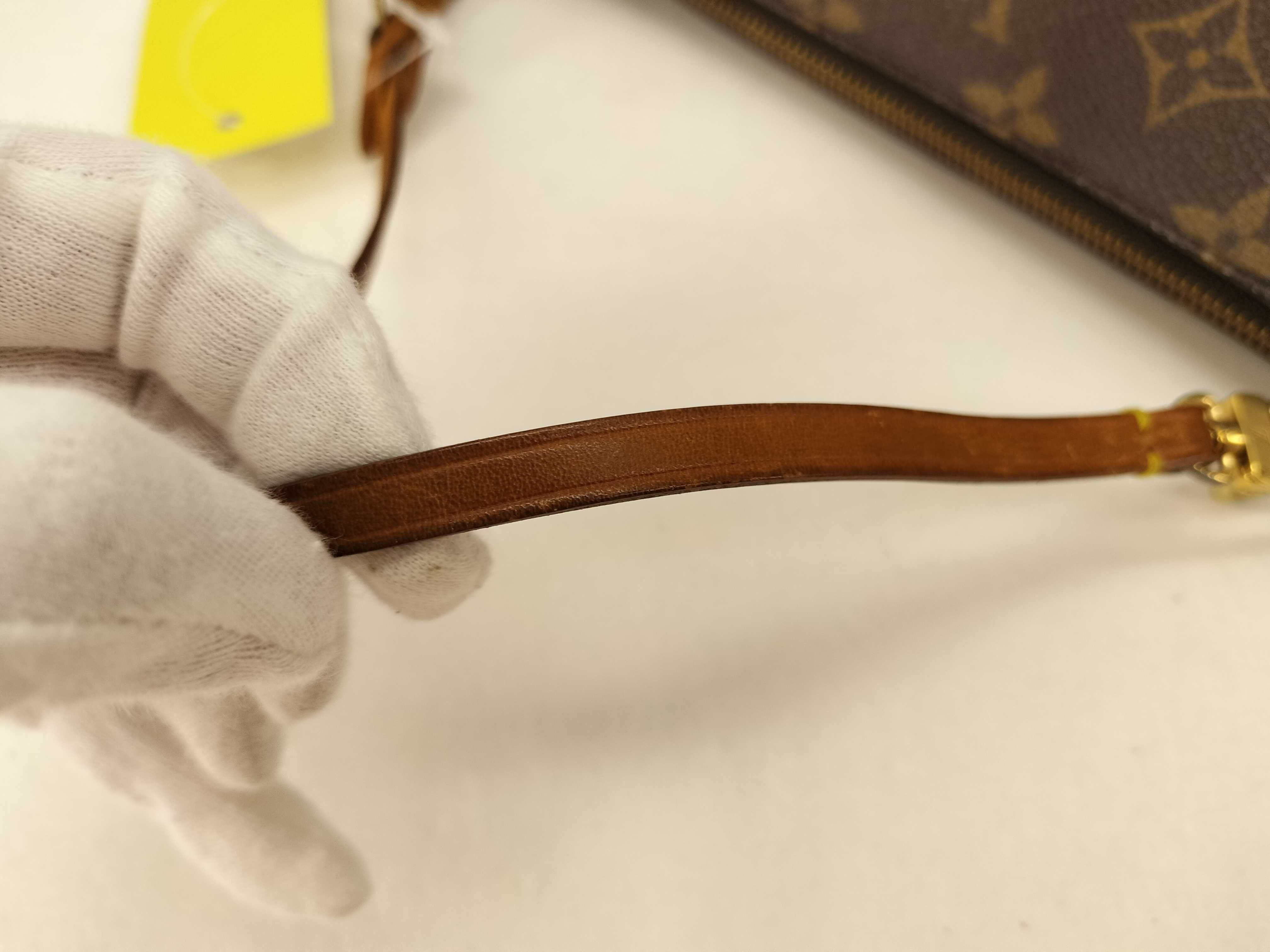 Monogram M40712 Pochette Accessoires Handbag — view 4