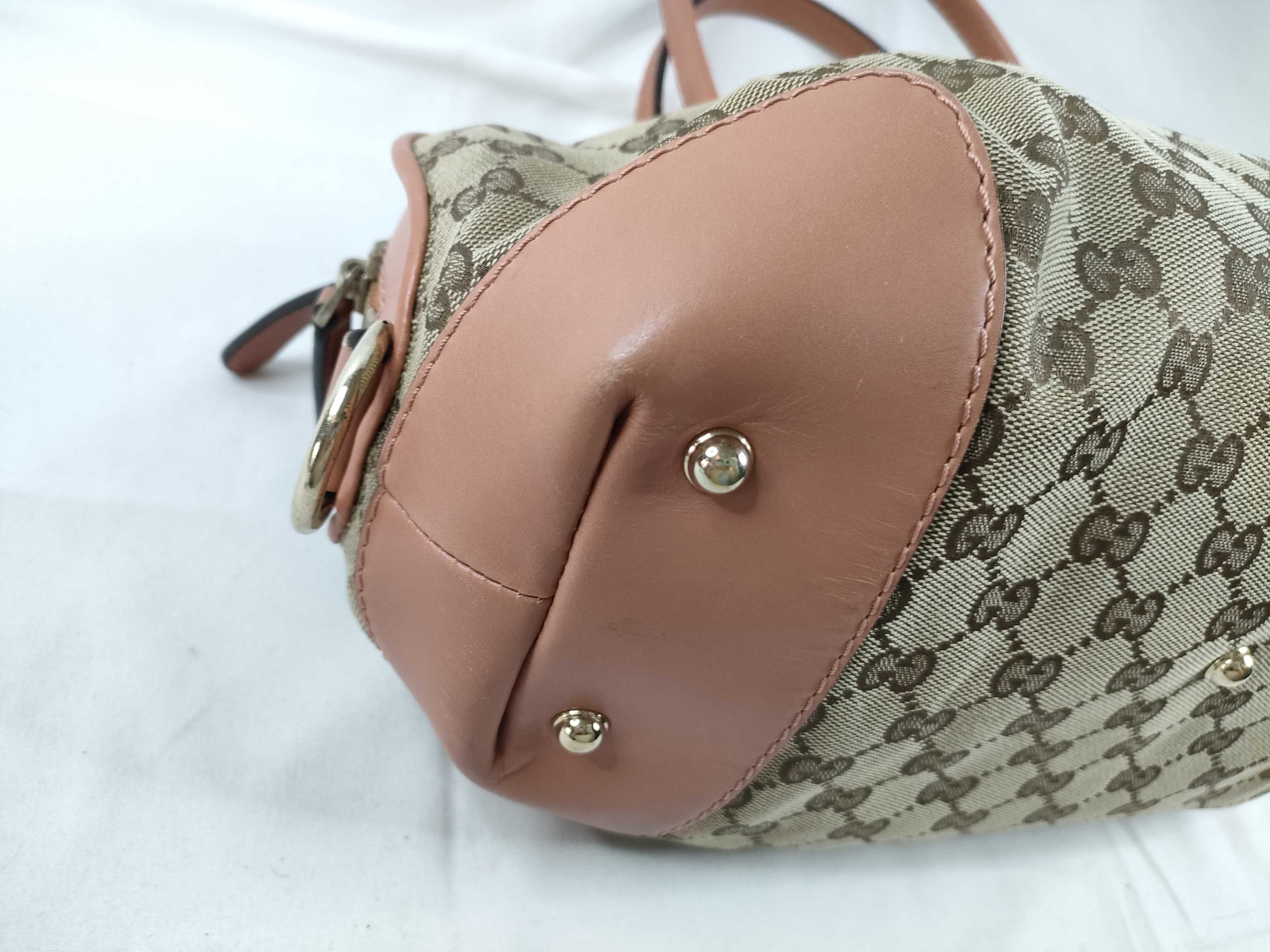 GG Canvas Handbag with Heart Charm — view 3