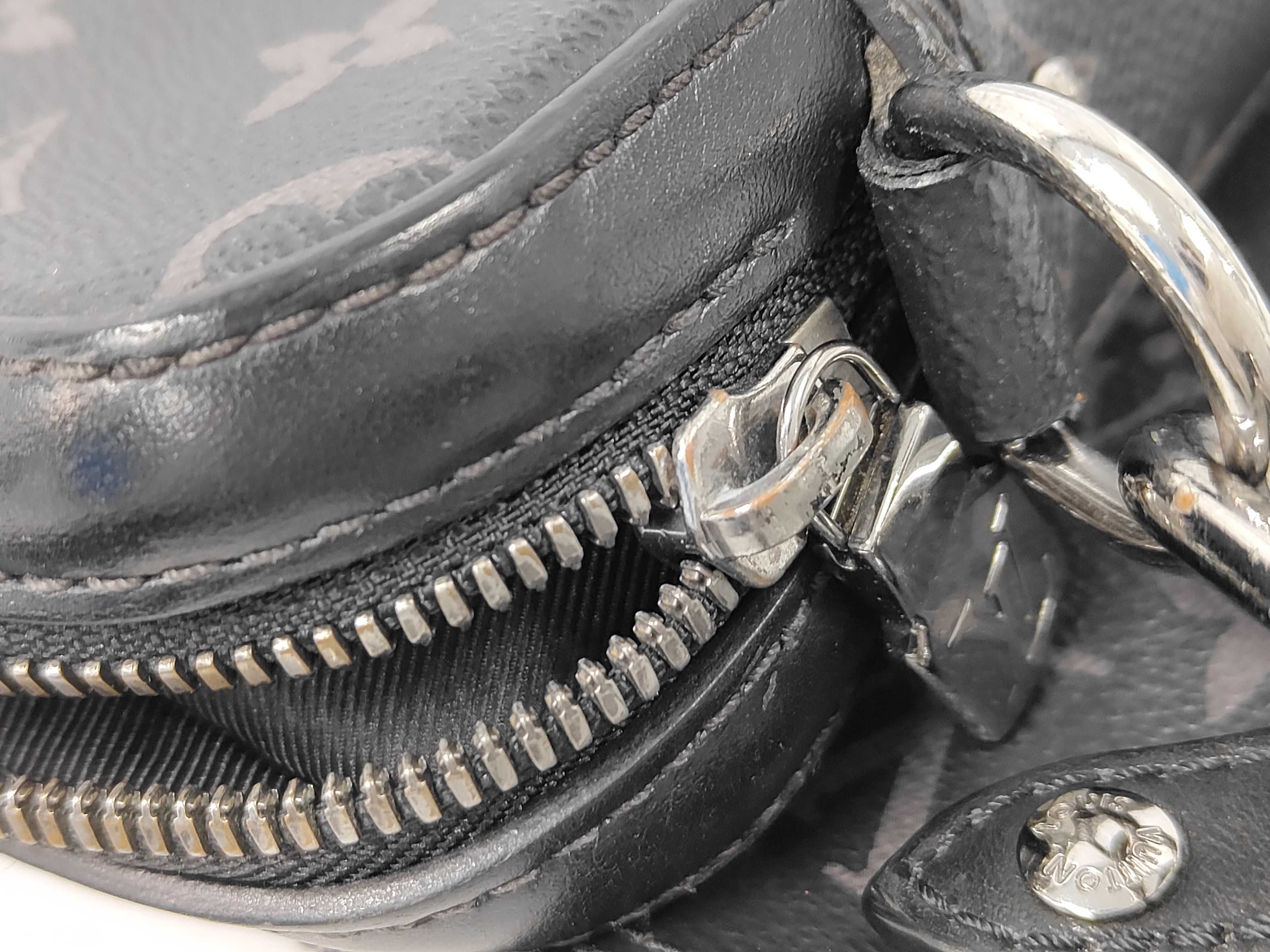 Monogram LV Trio Messenger Monogram Eclipse M69443 Black TJ5210 (with IC) Shoulder Bag — view 9