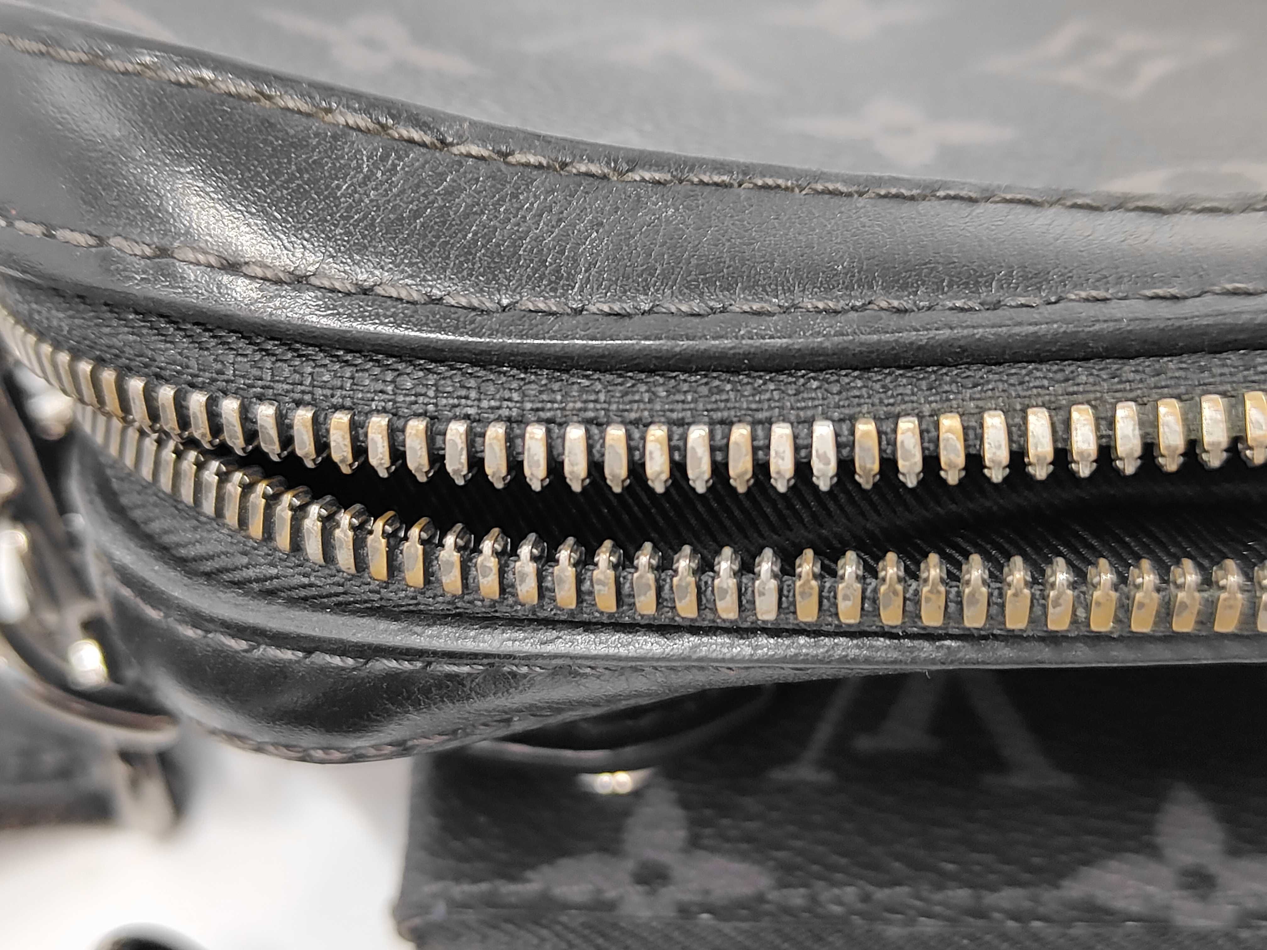 Monogram LV Trio Messenger Monogram Eclipse M69443 Black TJ5210 (with IC) Shoulder Bag — view 10