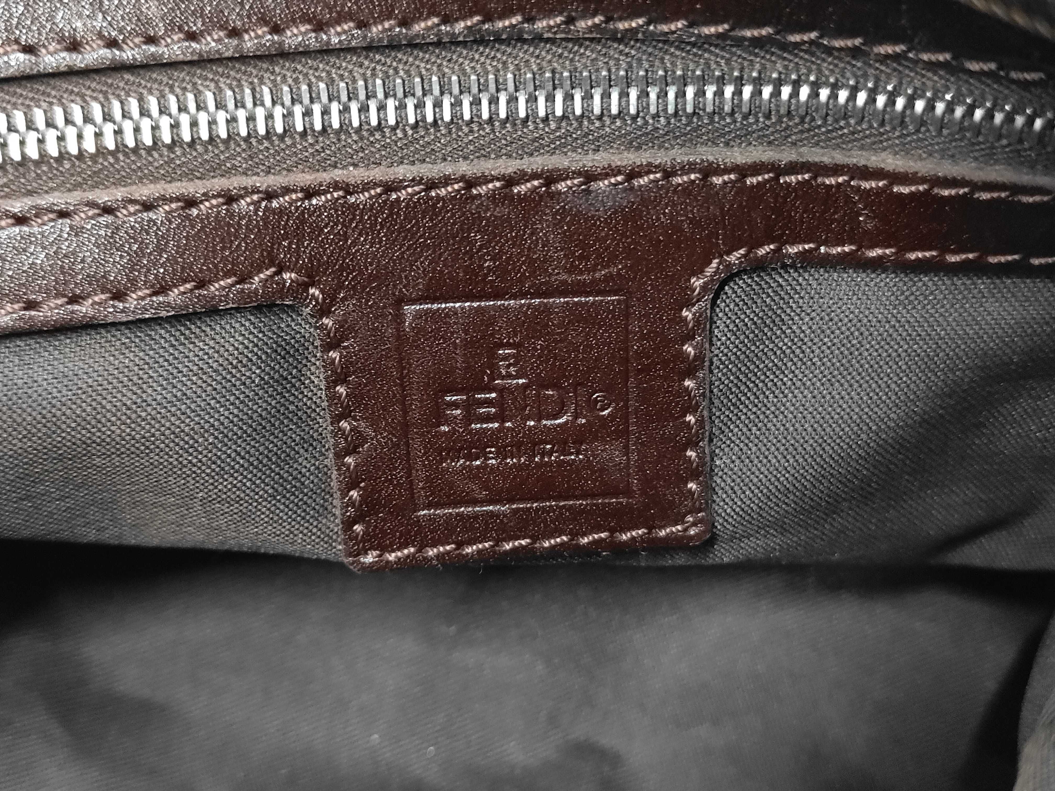 Mamma Zucca One-Shoulder Bag — view 9