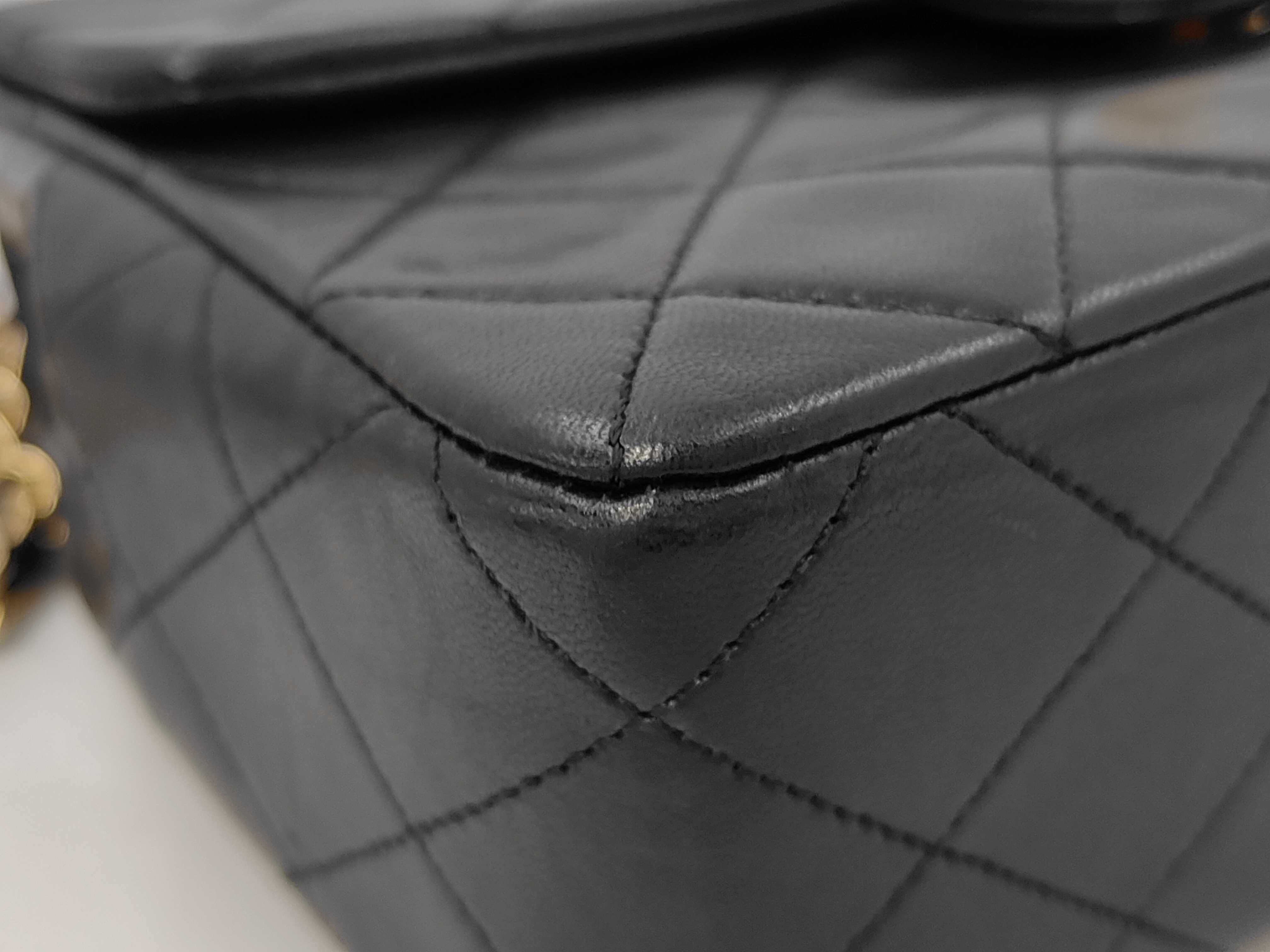 Matelassé 20 Lambskin Matelassé Shoulder Bag — view 7