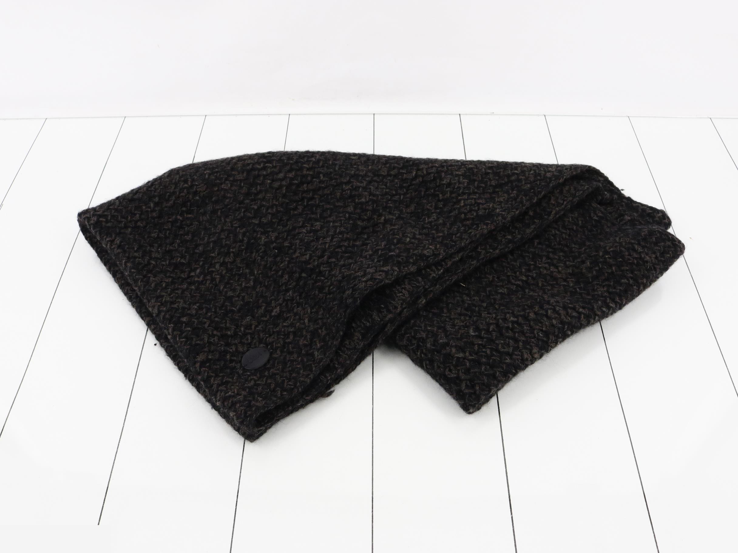 neck warmer/scarf — view 2