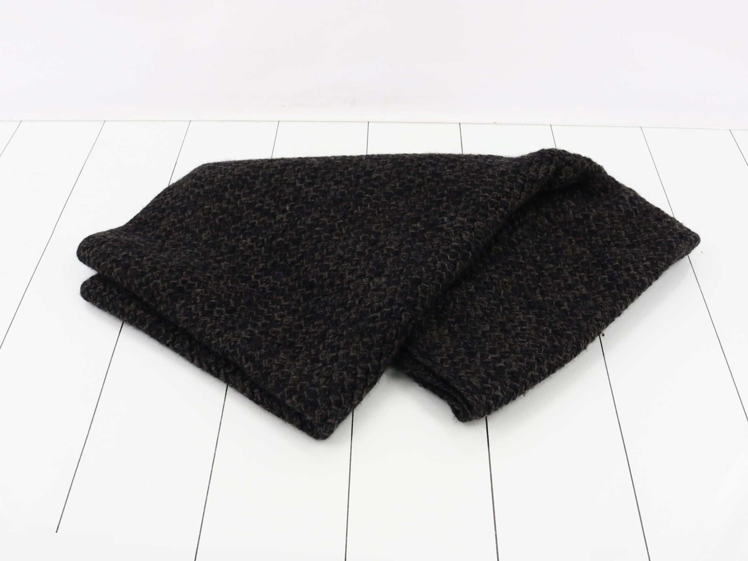 neck warmer/scarf — view 3