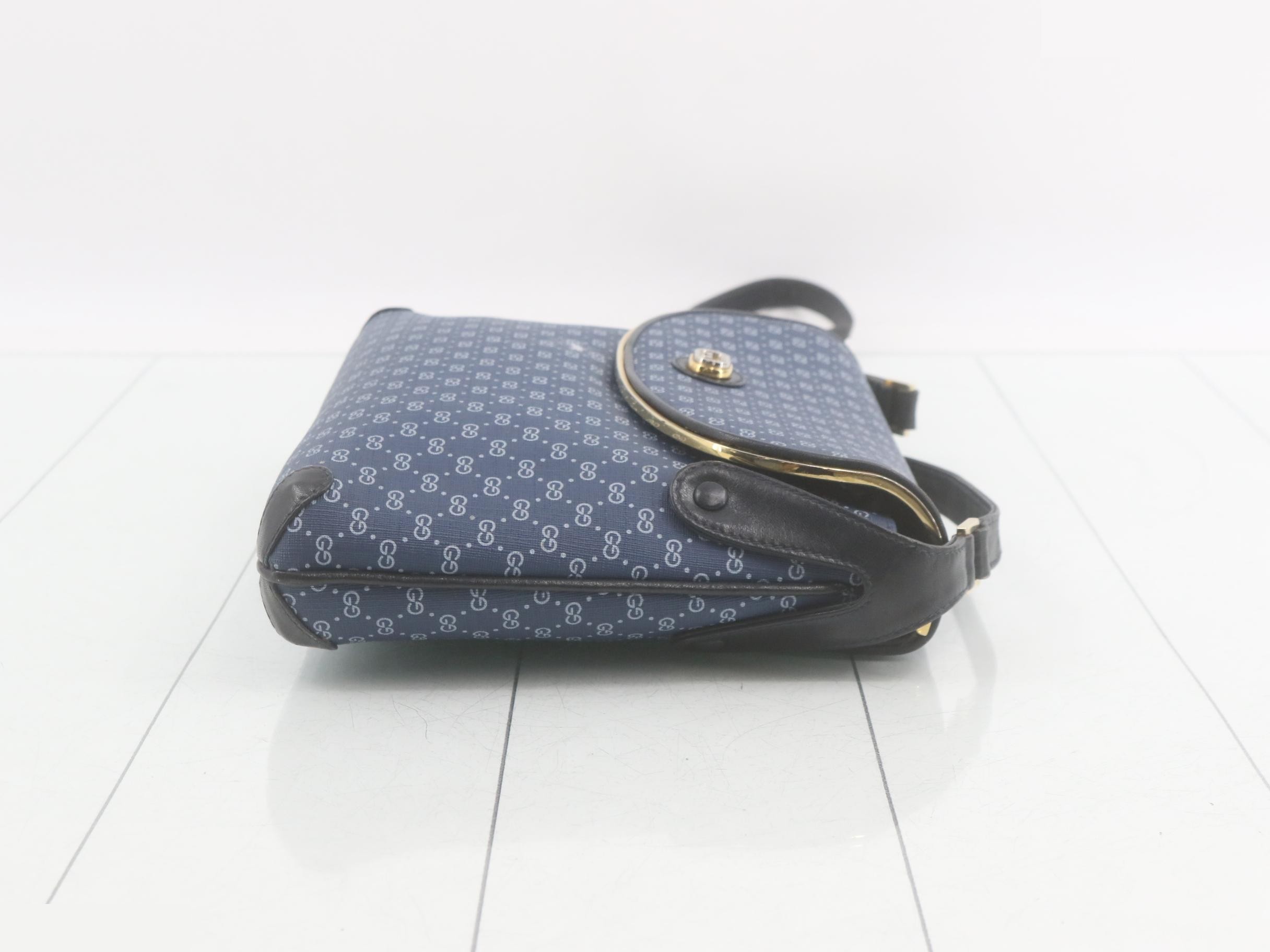 Micro GG (Bag) - Shoulder Bag — view 3