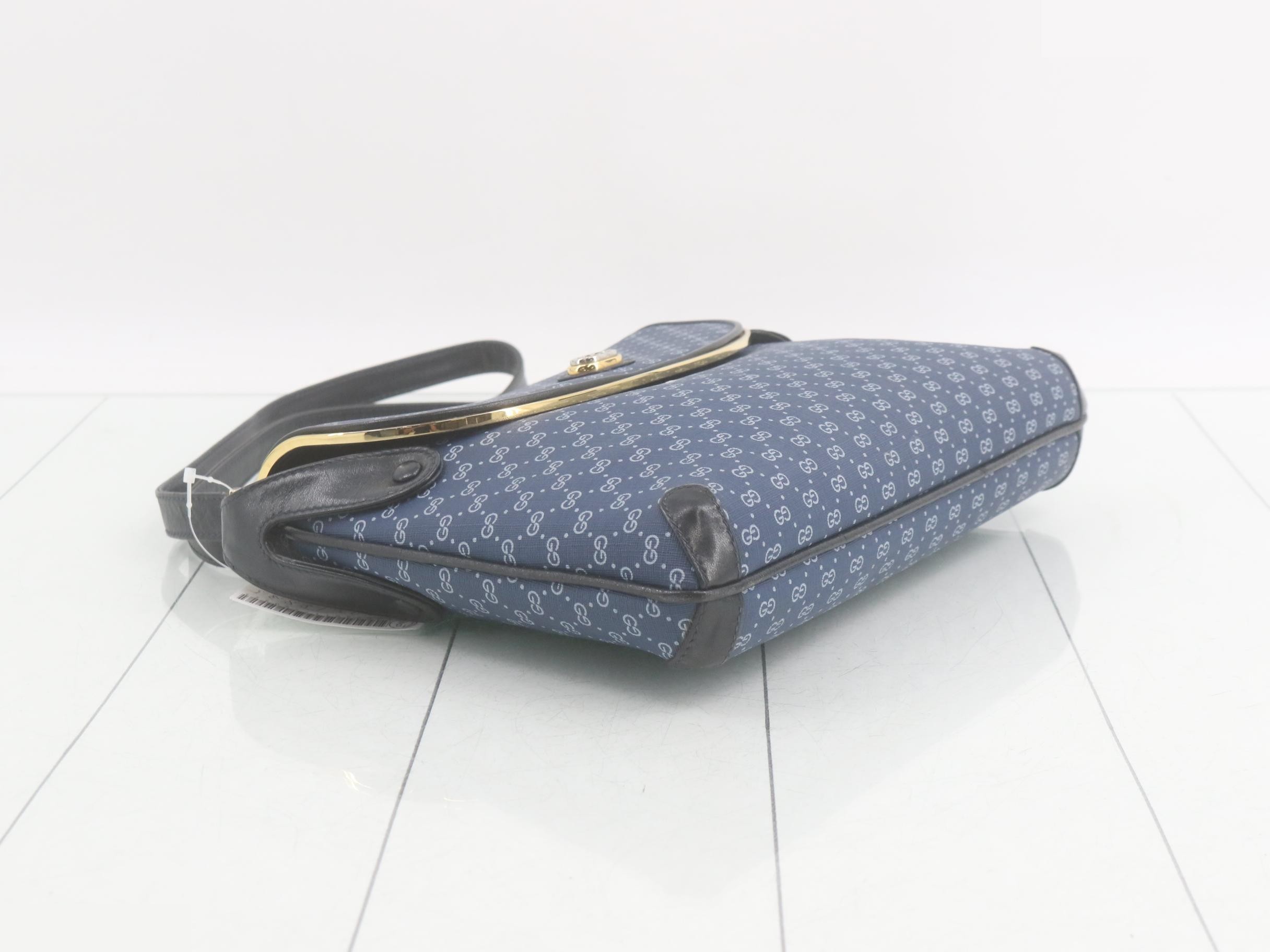 Micro GG (Bag) - Shoulder Bag — view 5