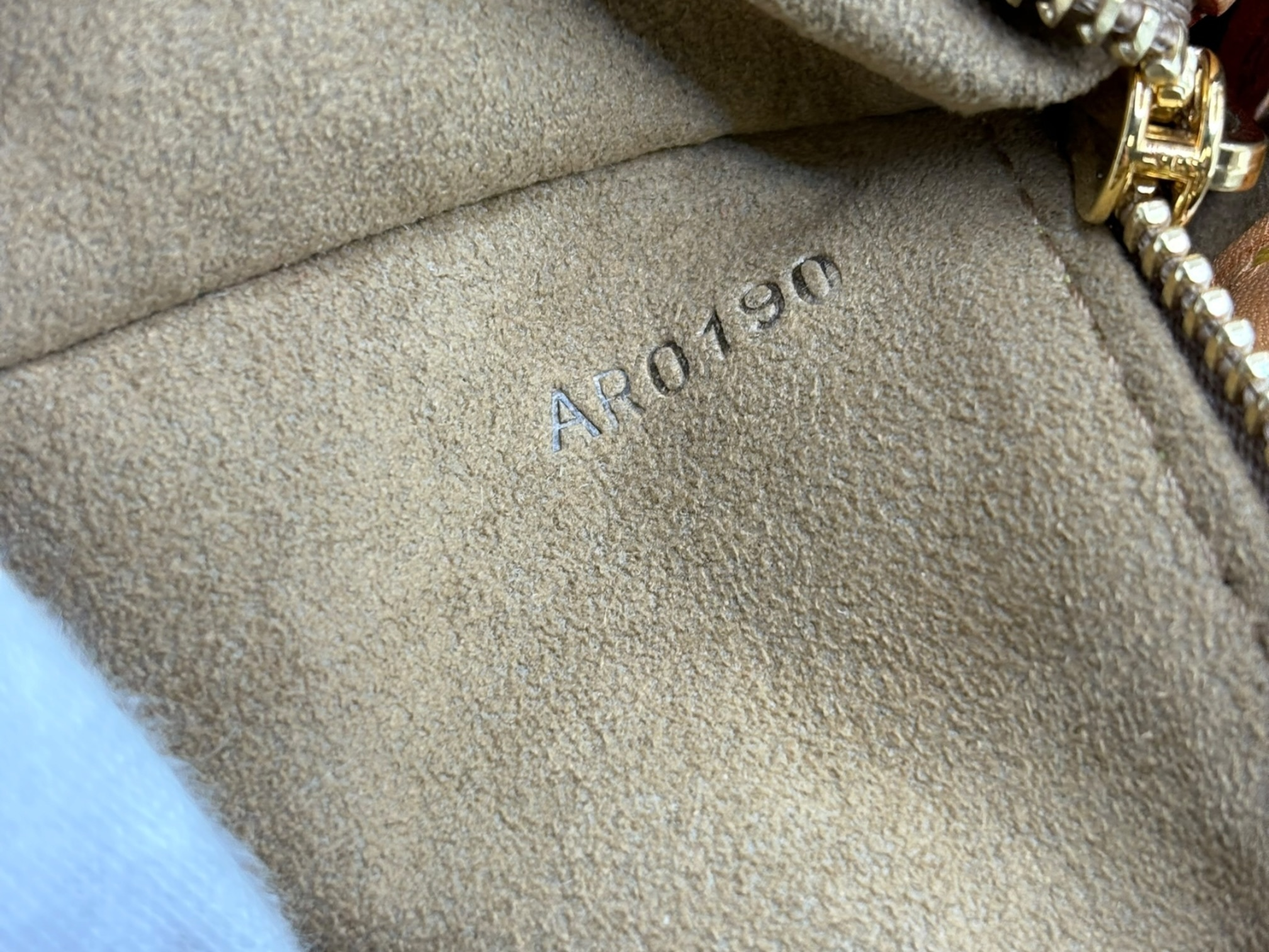 Neo Monogram Eden M40355 Handbag Tote Bag — view 12