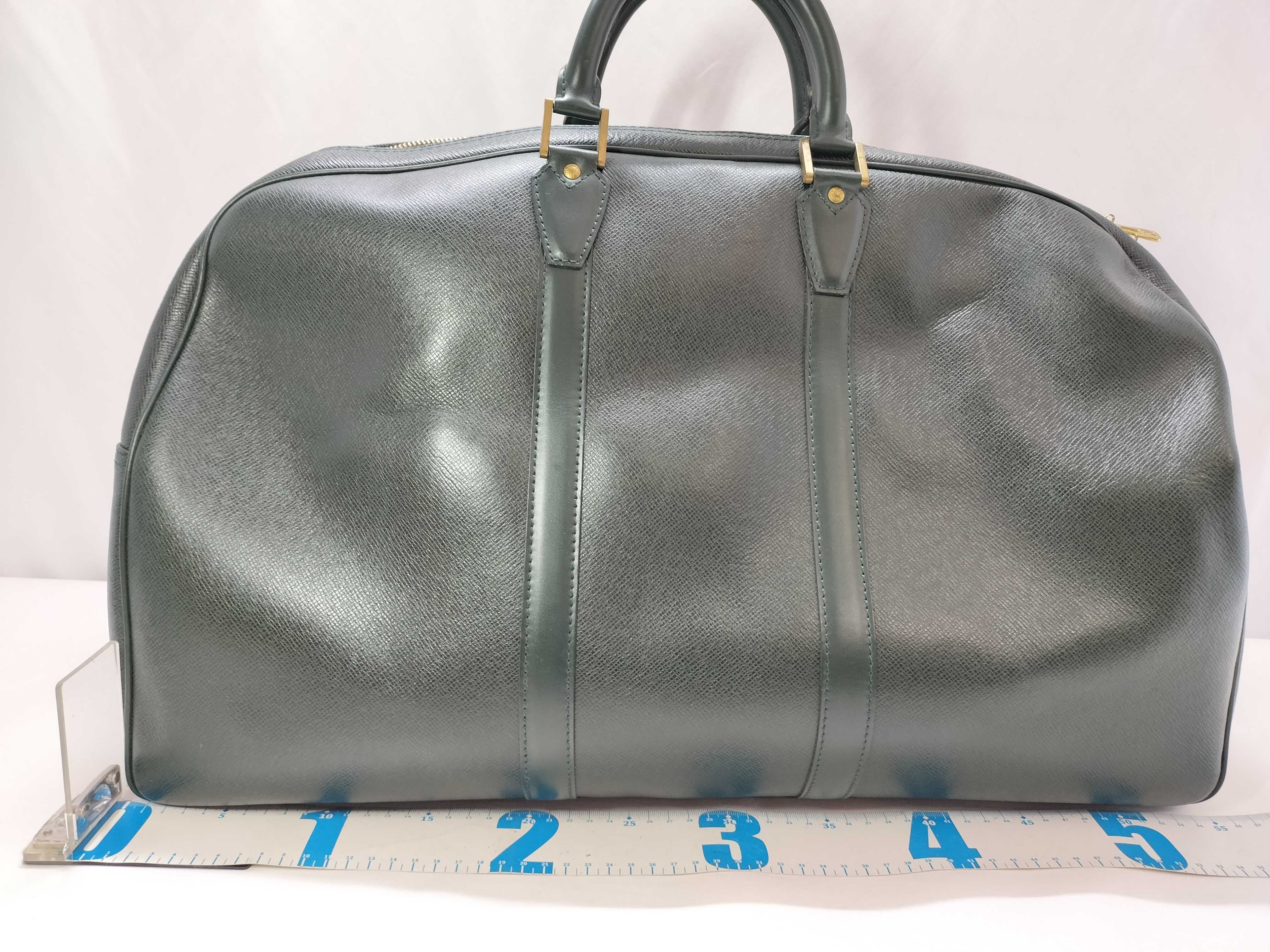 Taiga Leather Kendall GM Boston Bag M30114 — view 2