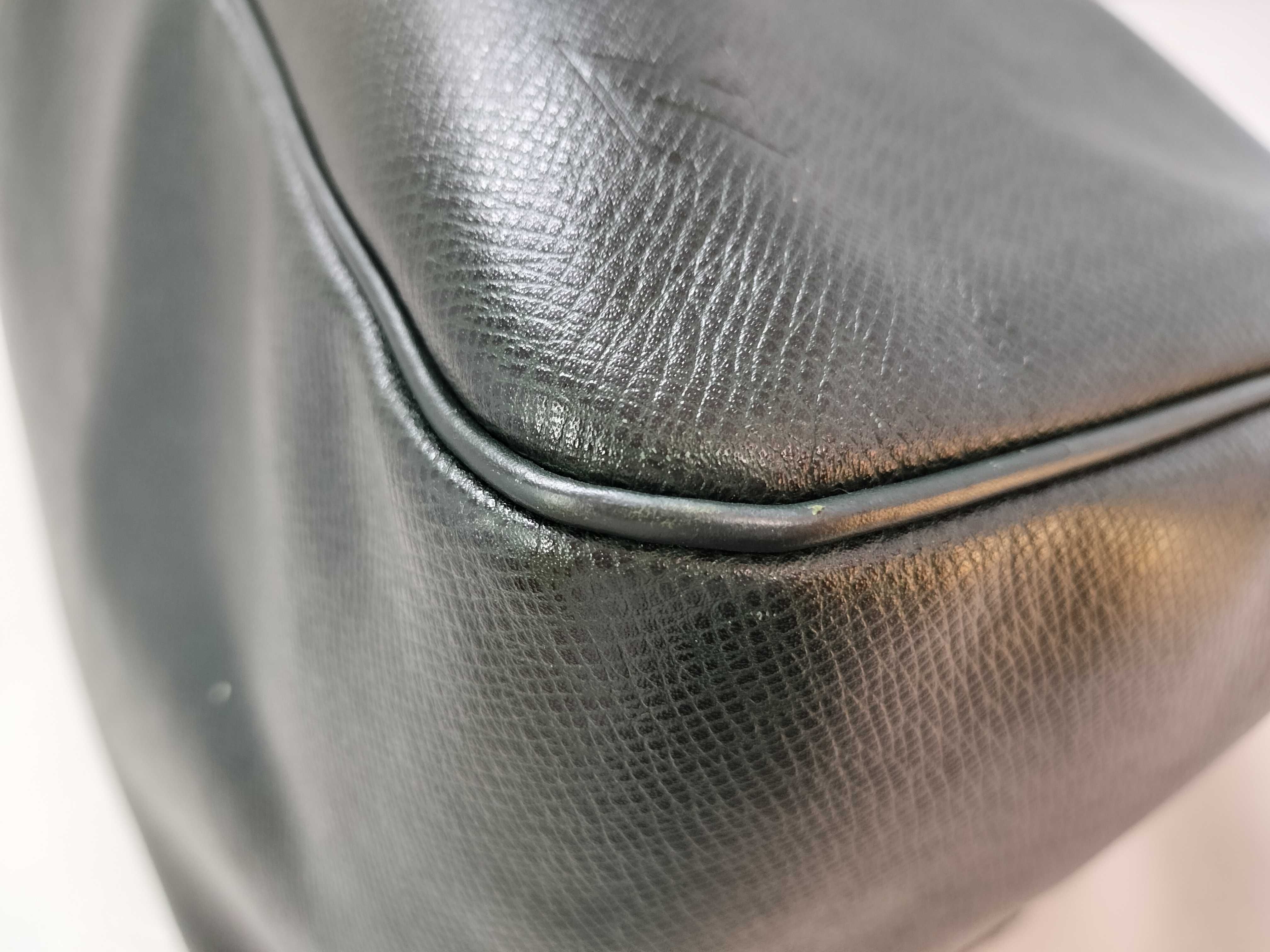 Taiga Leather Kendall GM Boston Bag M30114 — view 7