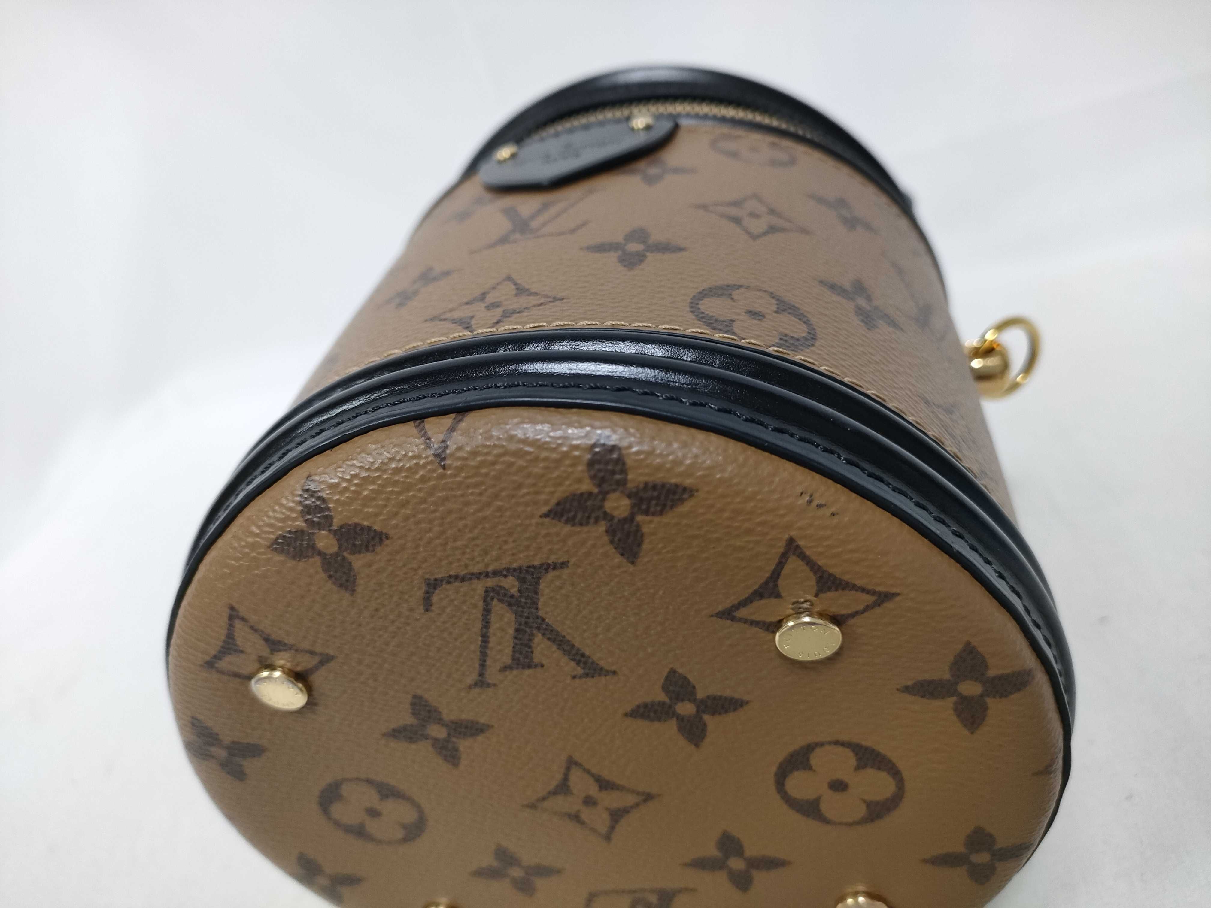 Monogram Louis Vuitton Bucket Shoulder Bag Handbag — view 4