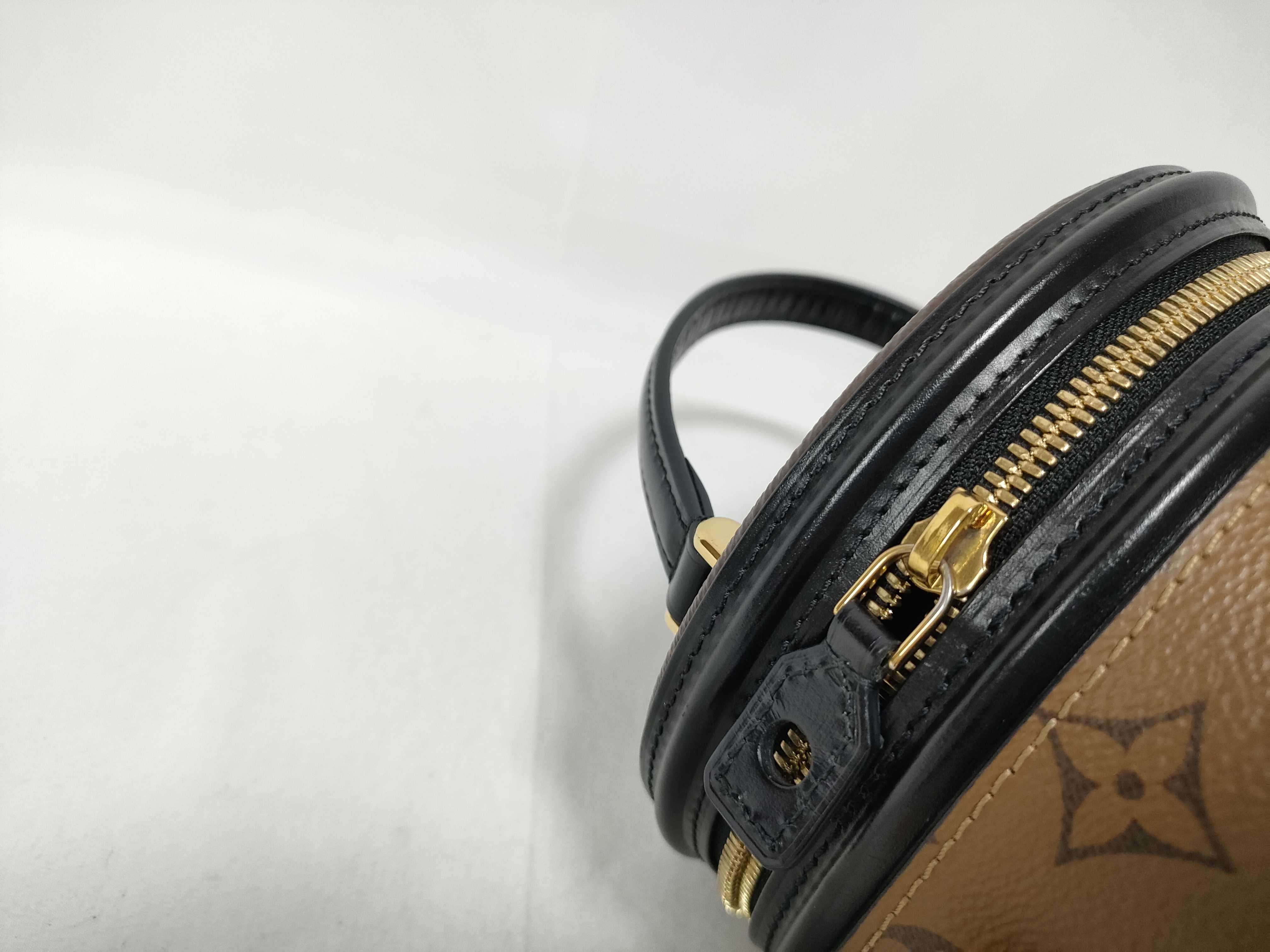 Monogram Louis Vuitton Bucket Shoulder Bag Handbag — view 6