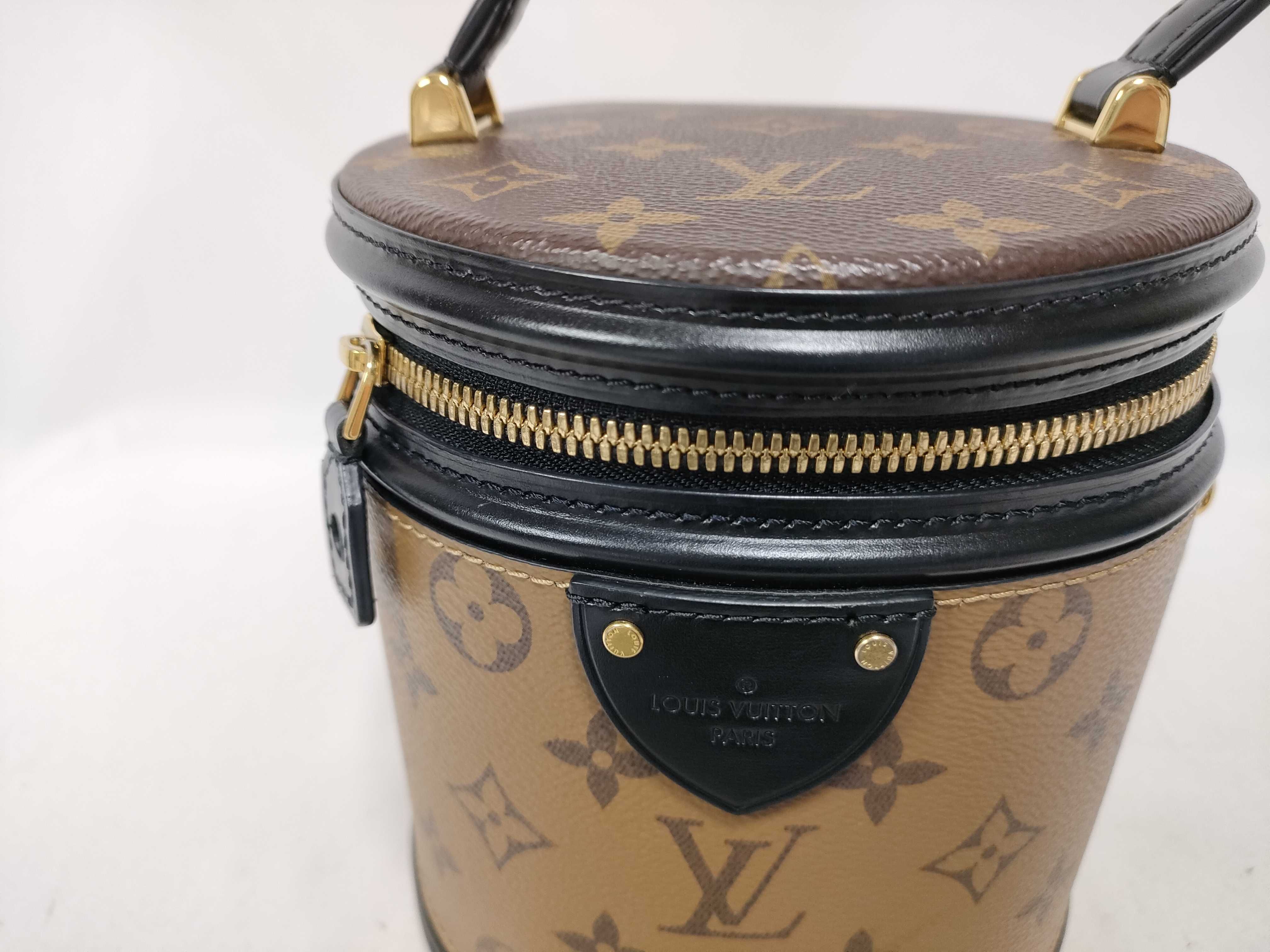 Monogram Louis Vuitton Bucket Shoulder Bag Handbag — view 7