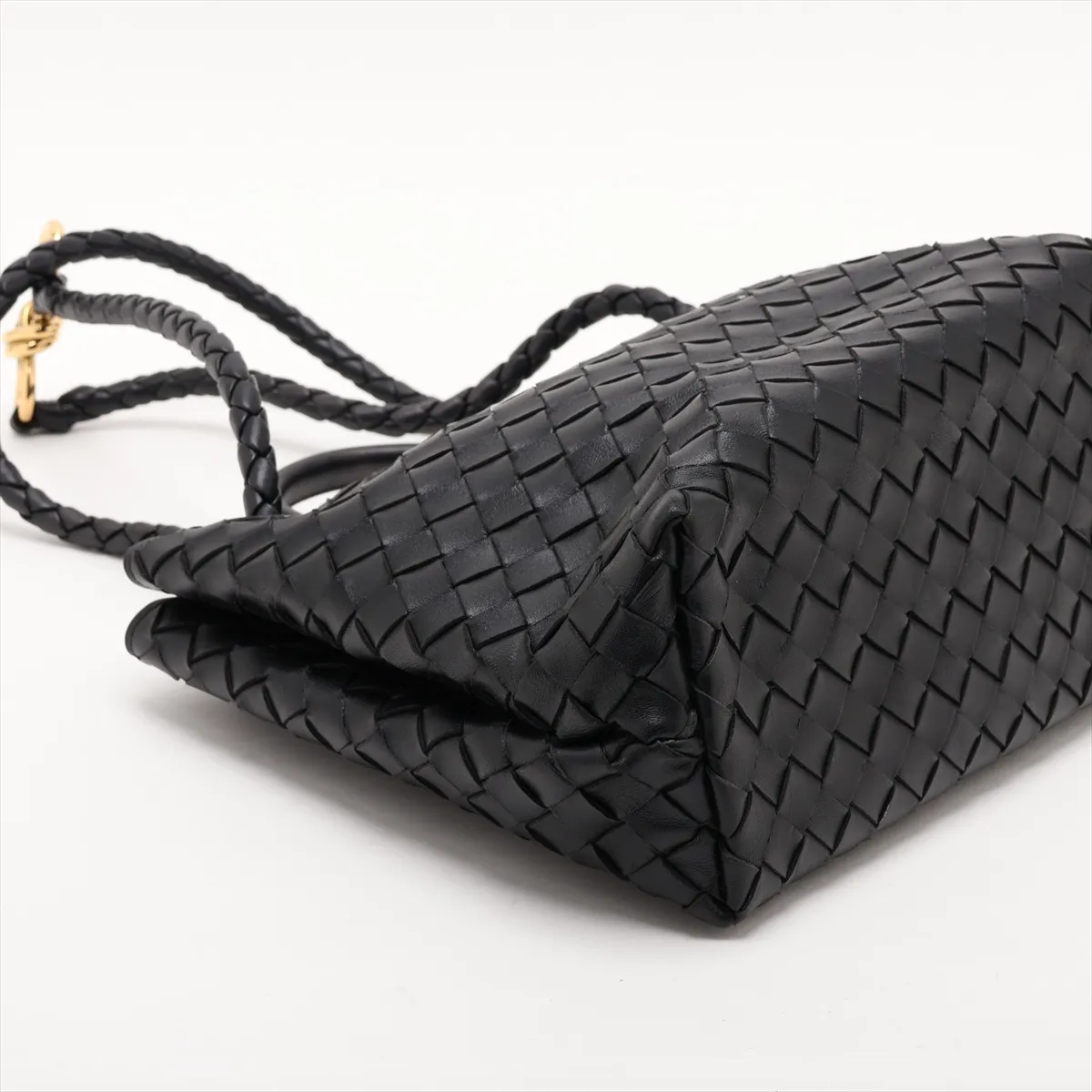 Intrecciato Medium Andiamo Leather 2-Way Handbag, Black — view 4
