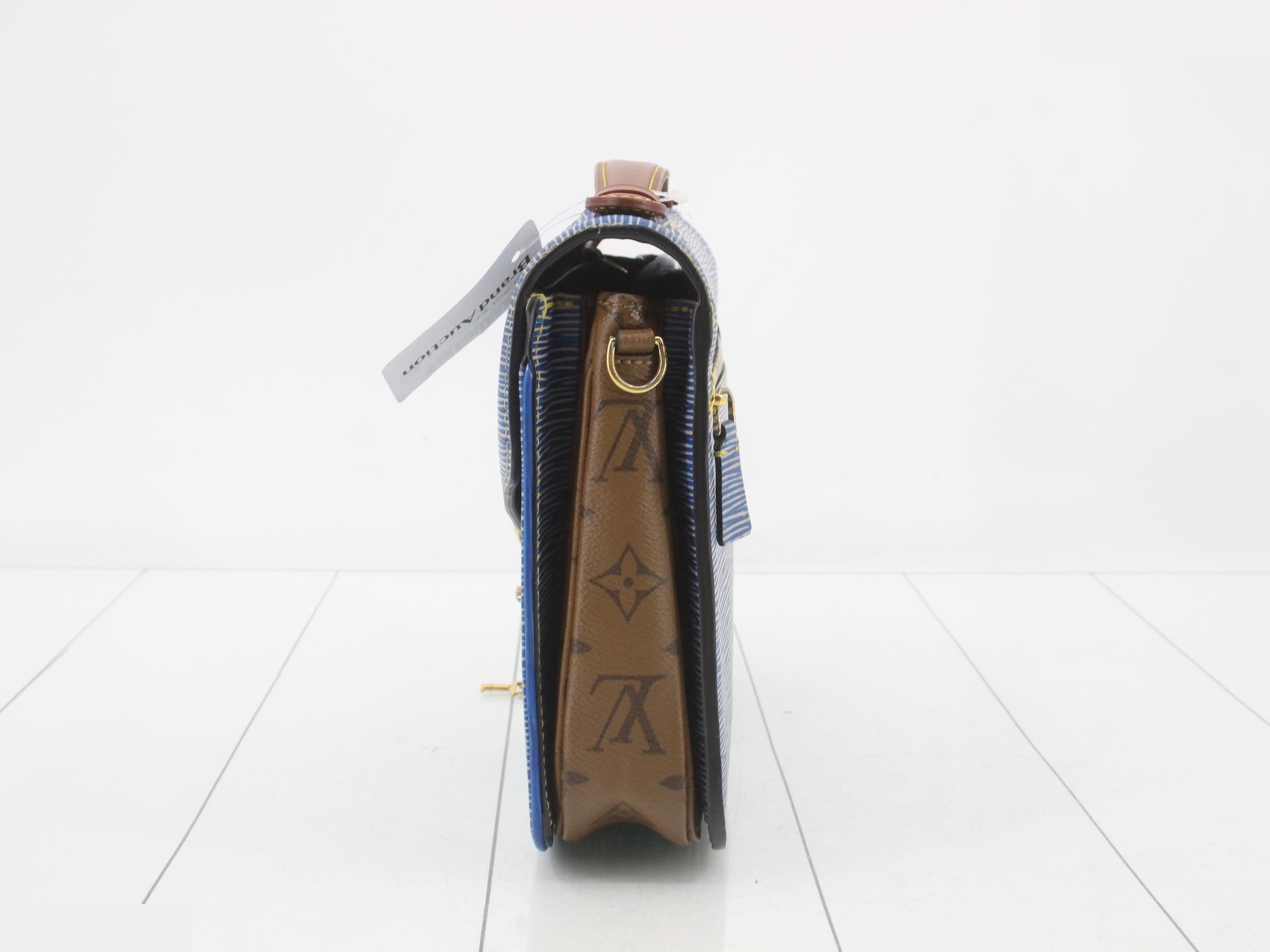 Shoulder bag — view 3