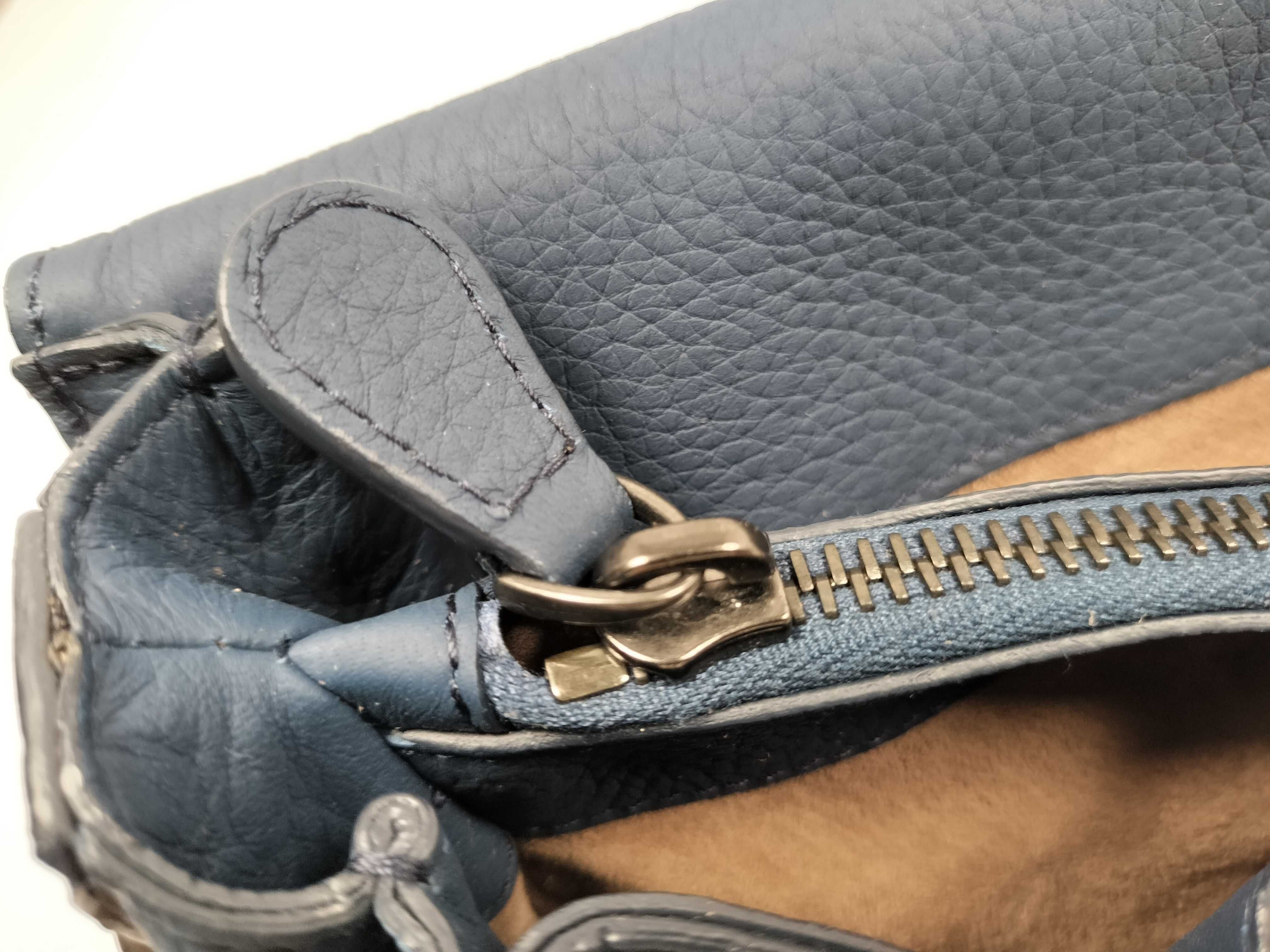 Intrecciato Bottega Intrecciato Chain Shoulder Bag RFID Shoulder Bag — view 14