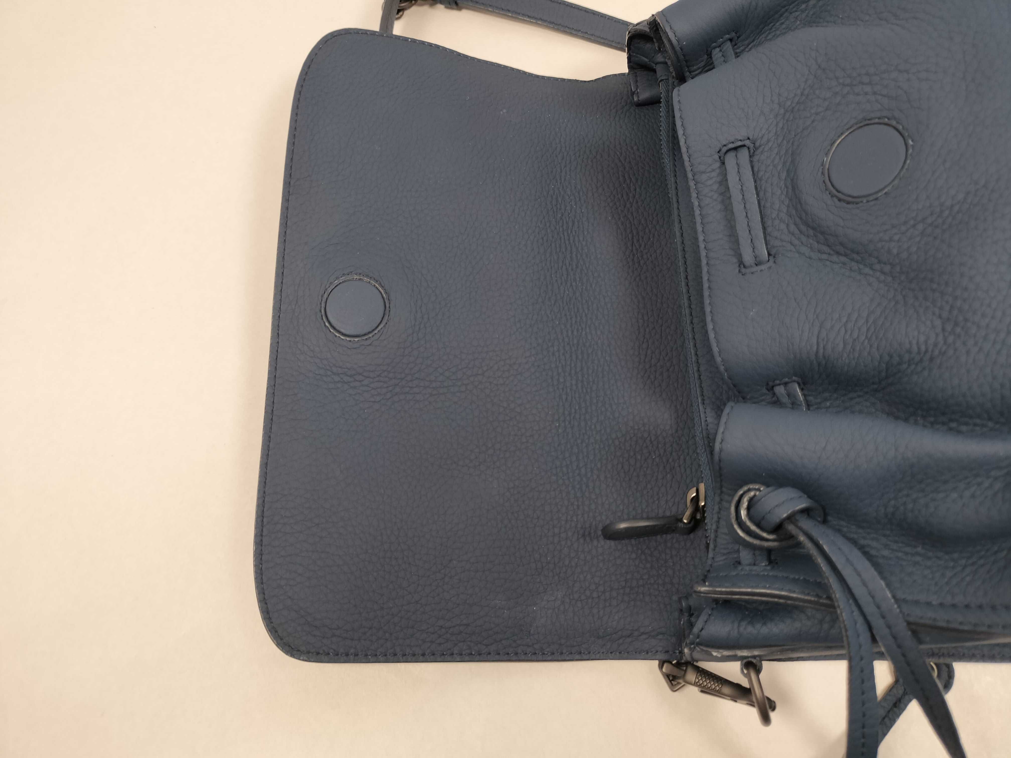 Intrecciato Bottega Intrecciato Chain Shoulder Bag RFID Shoulder Bag — view 8