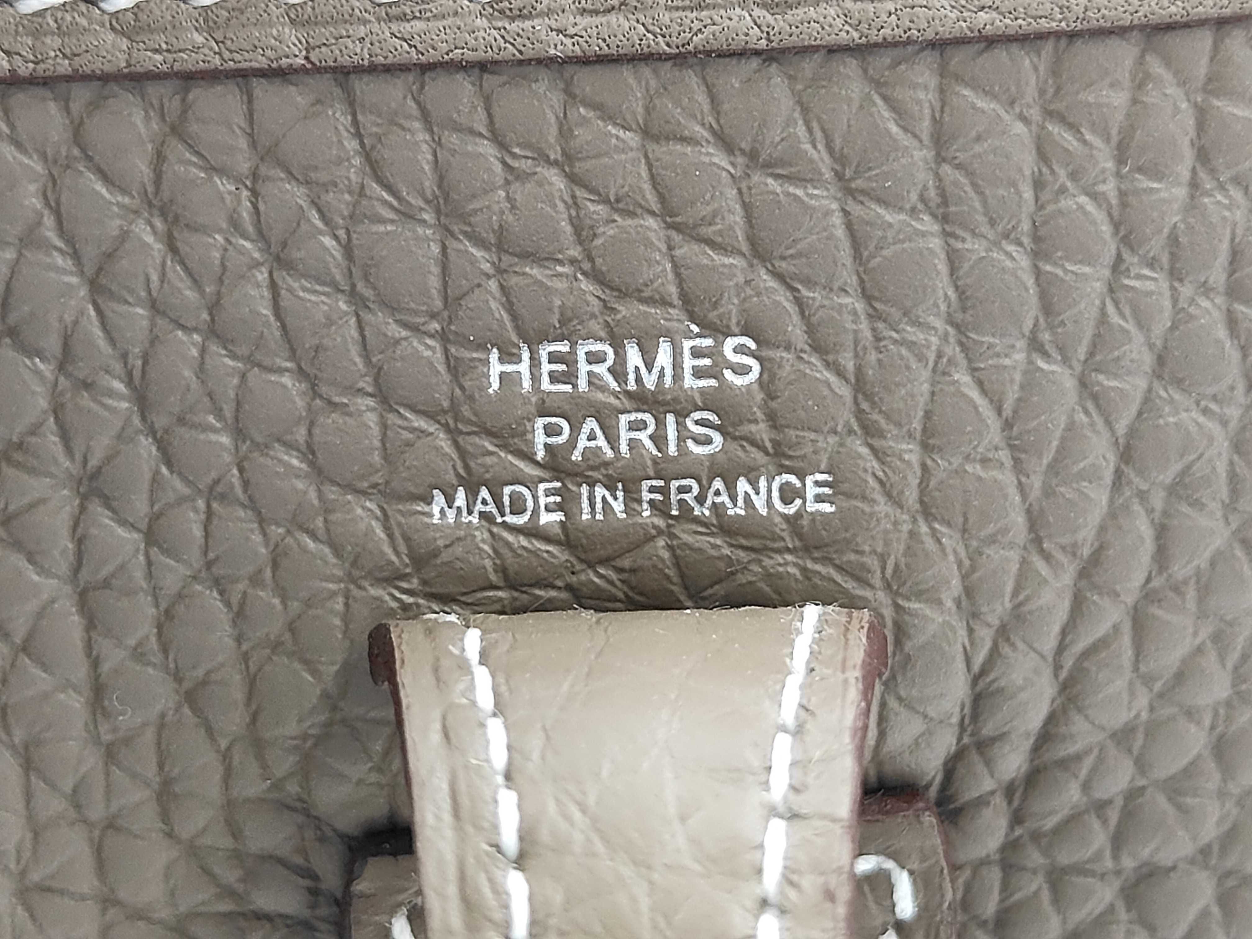 Evelyne TPM Taurillon leather, Etoupe color, silver hardware, K stamp, shoulder bag — view 6