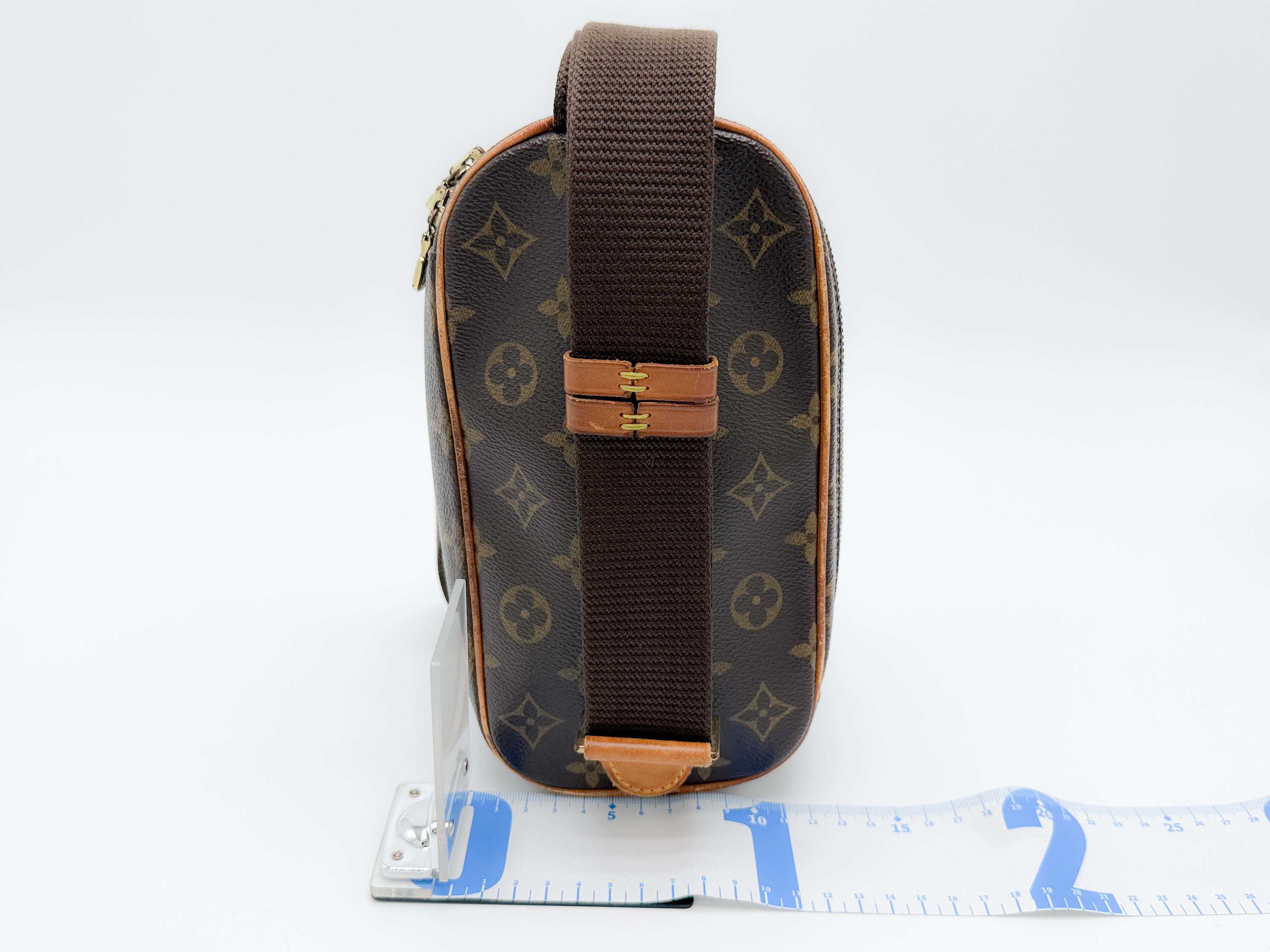 Monogram M51870 Pochette Gange CA0052 Shoulder Bag — view 2
