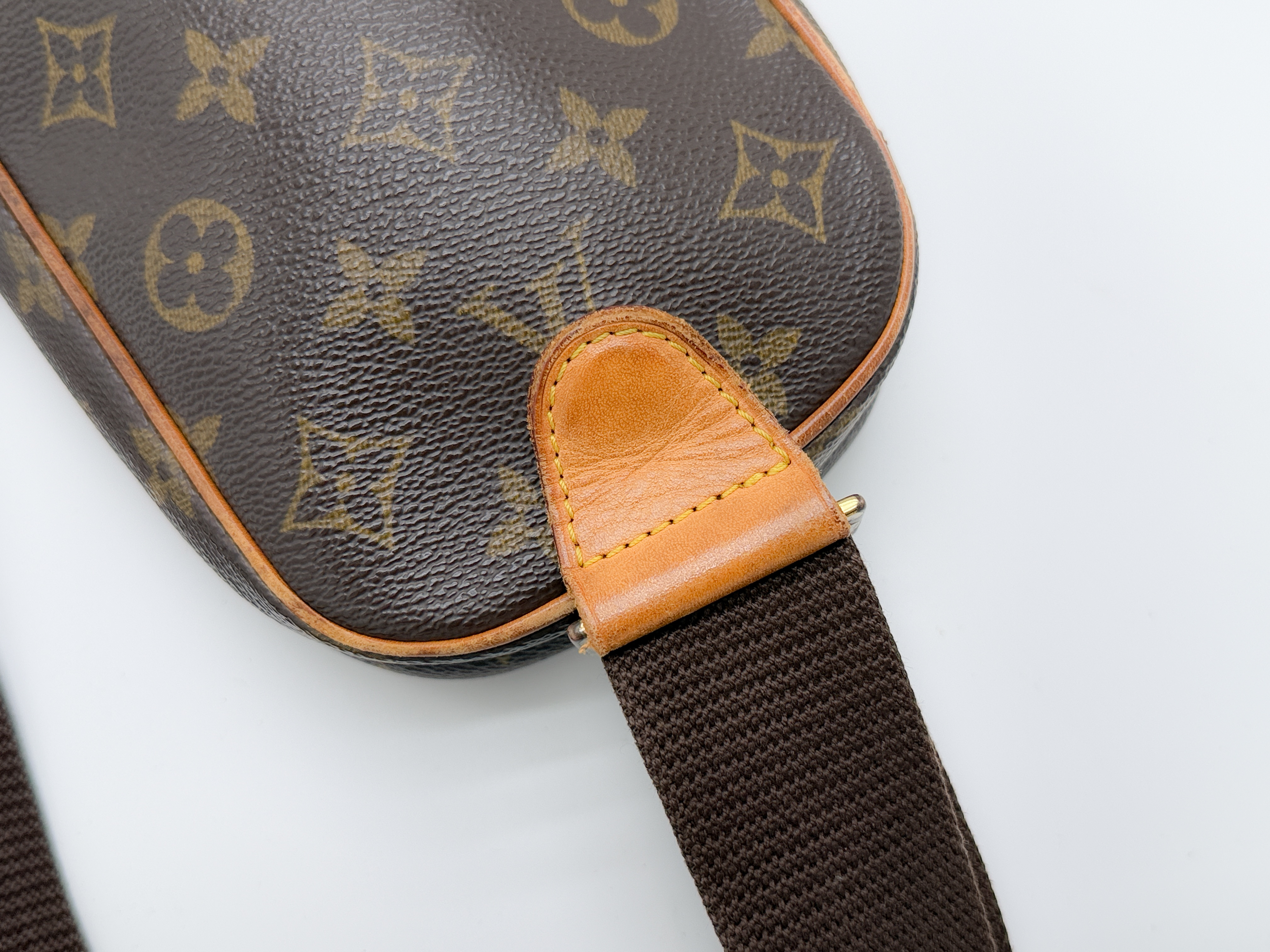 Monogram M51870 Pochette Gange CA0052 Shoulder Bag — view 5