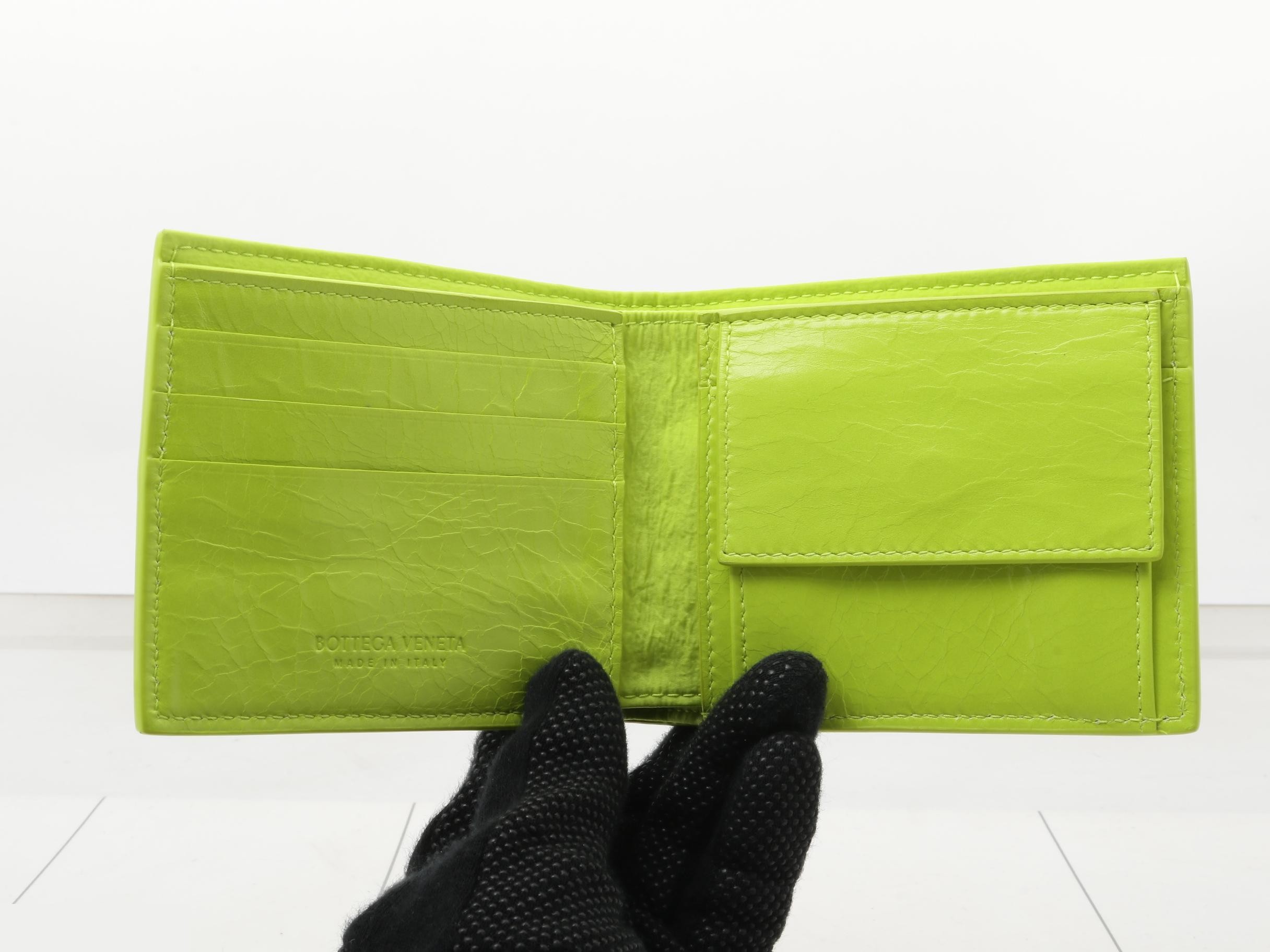 Intrecciato Bi-fold Wallet, Yellow Leather — view 4