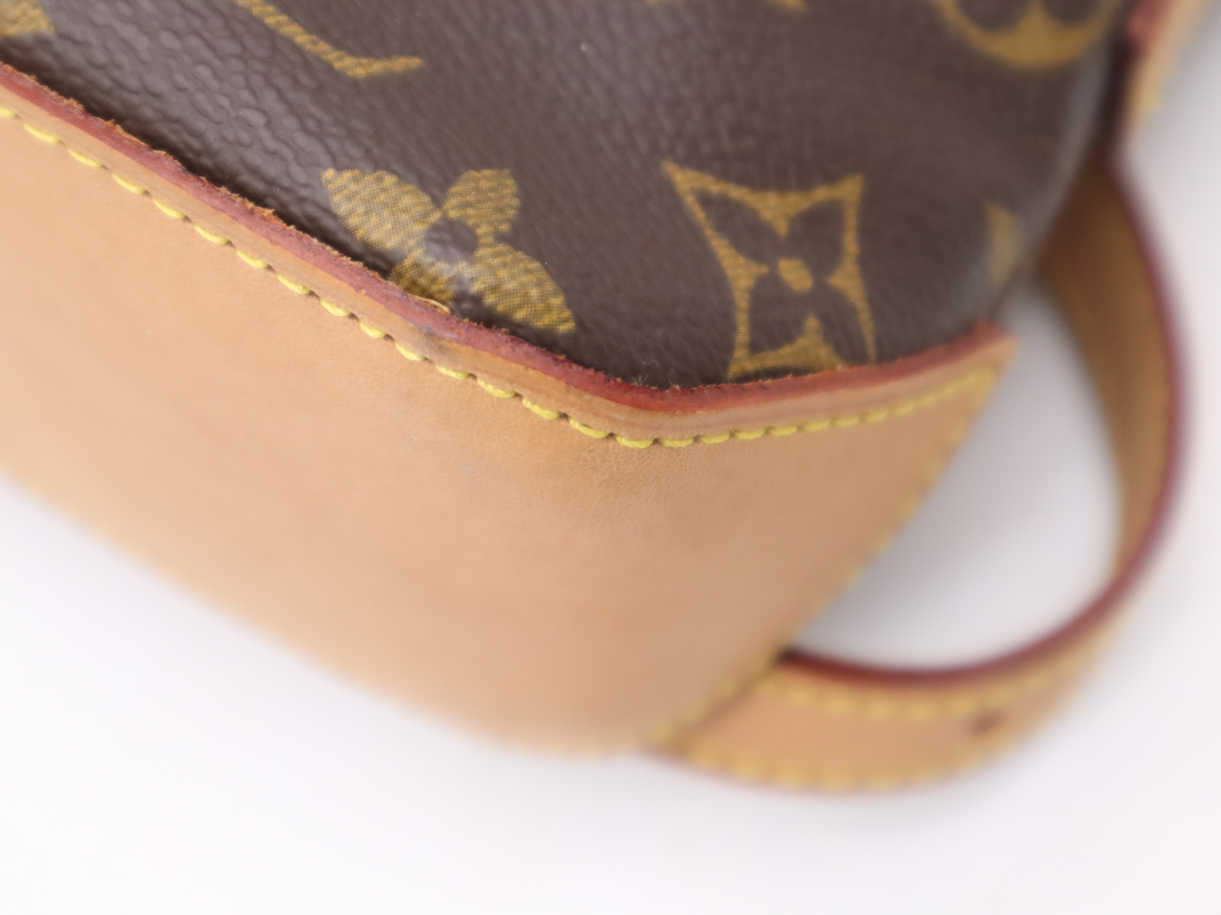 M51240 Monogram Trotteur Shoulder Bag — view 11