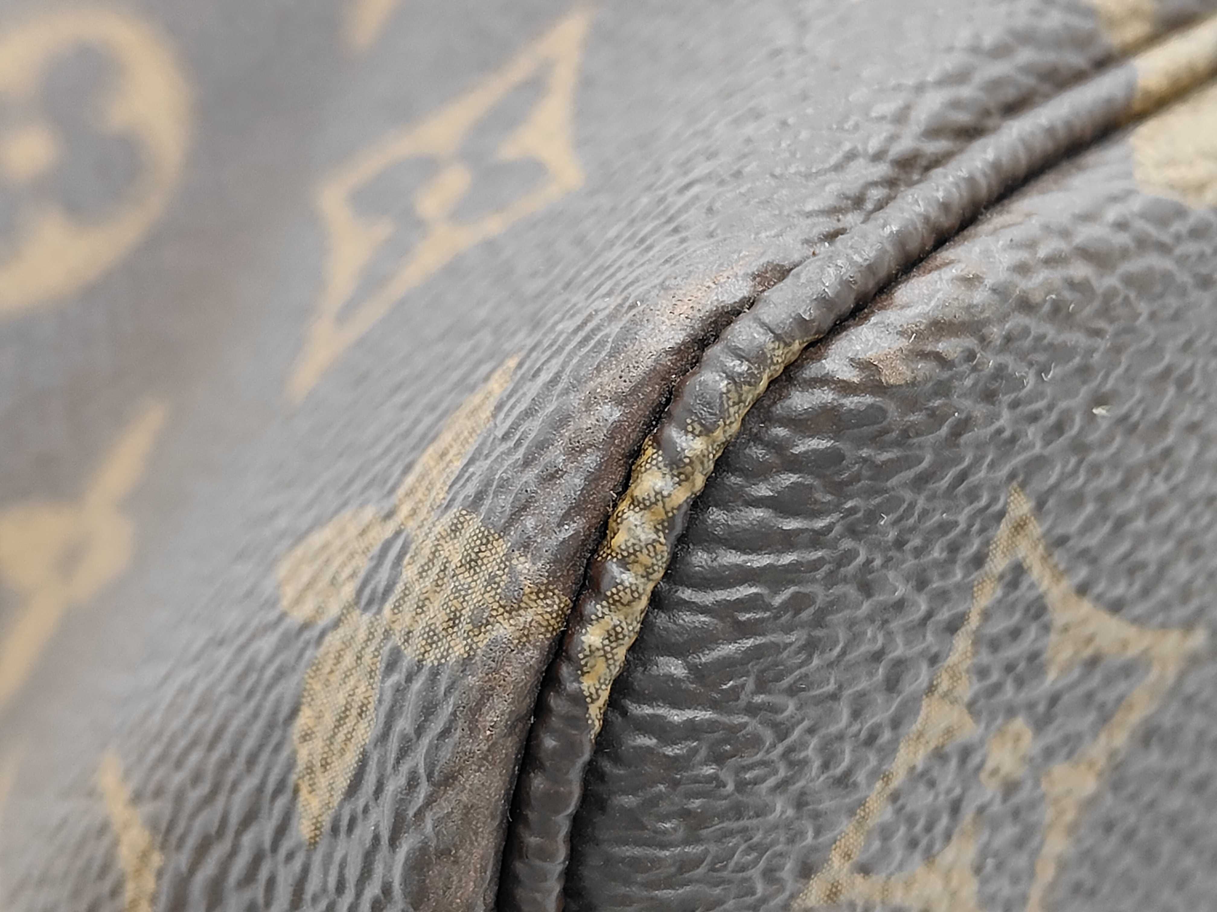 Monogram Neverfull MM Tote Bag — view 4