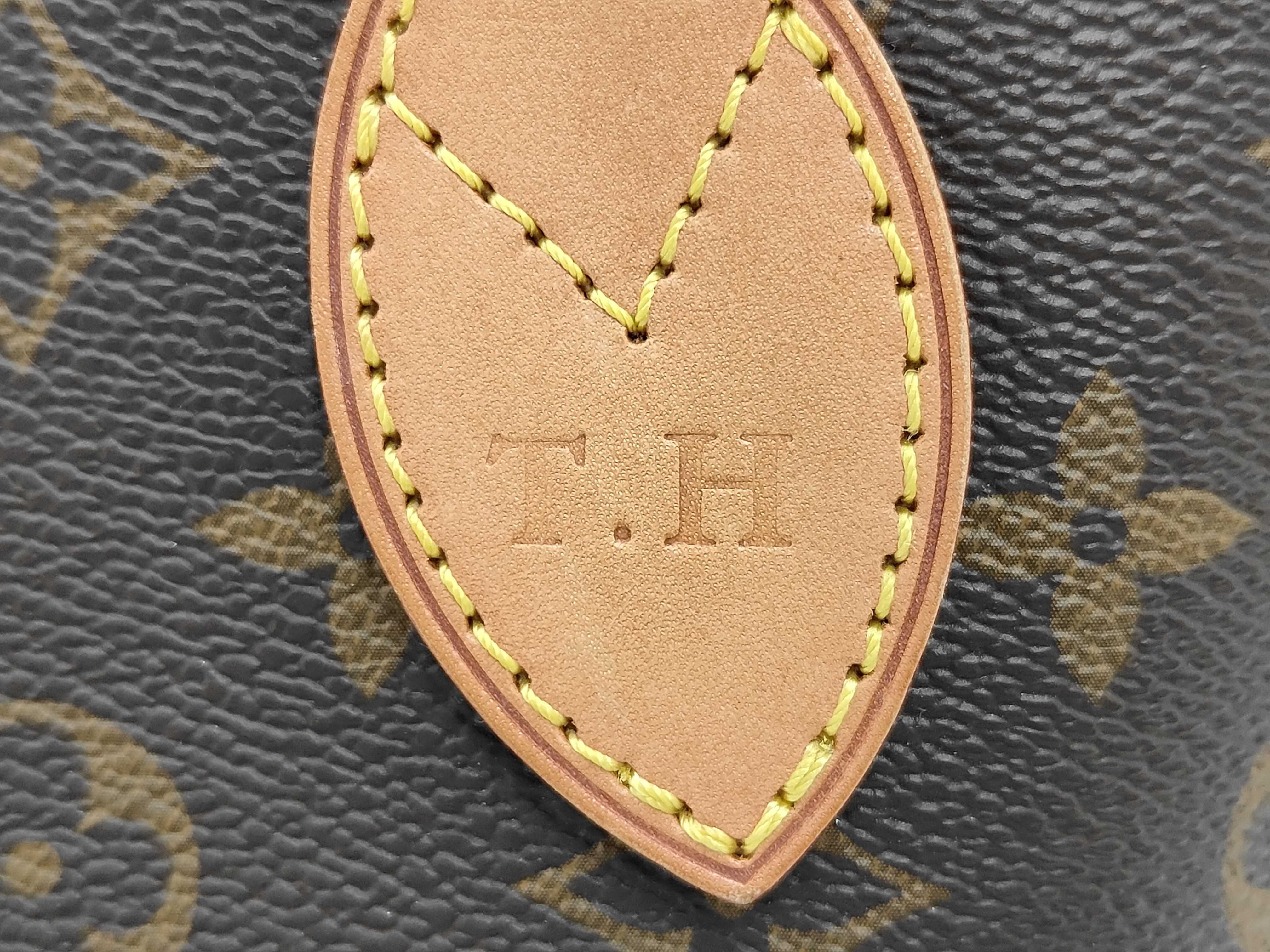 Monogram Neverfull MM Tote Bag — view 8