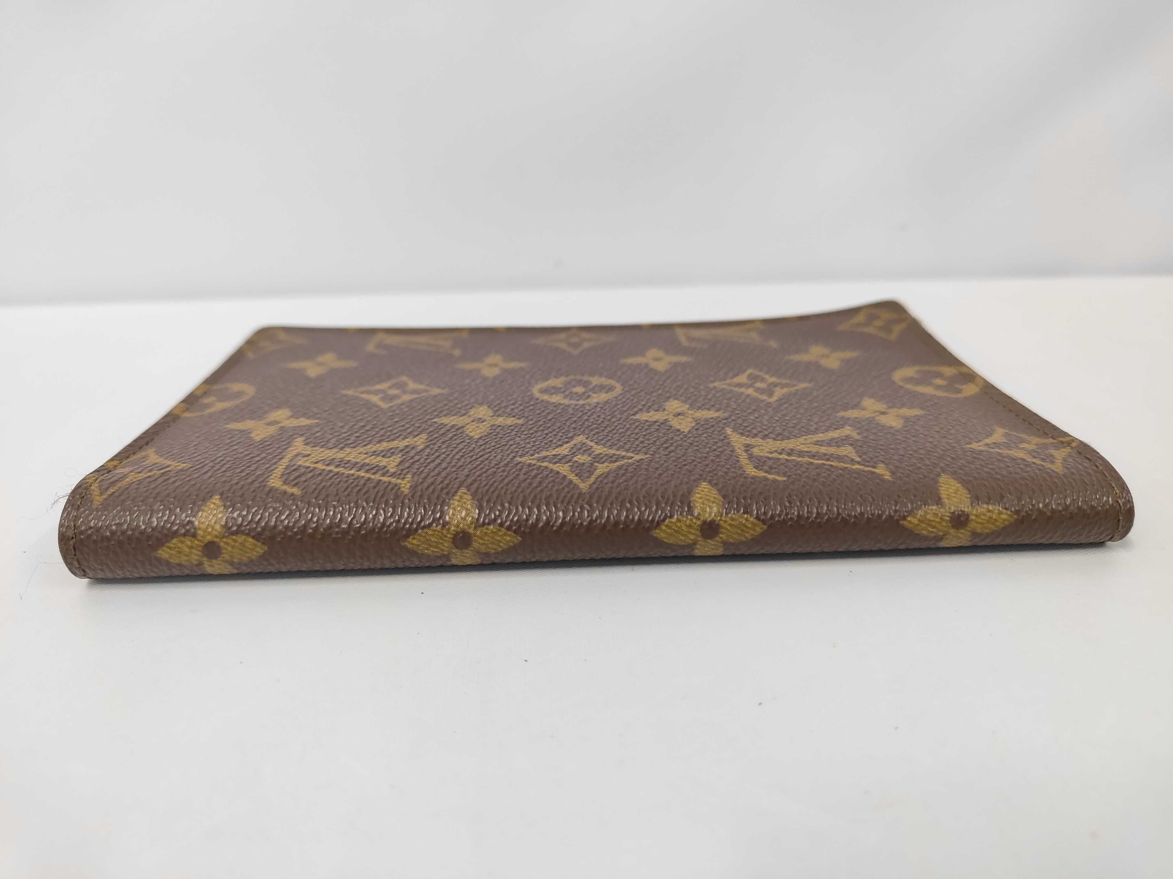 Monogram Passport Case MI0921 (Card Case/Pass Case/Business Card Holder) — view 4