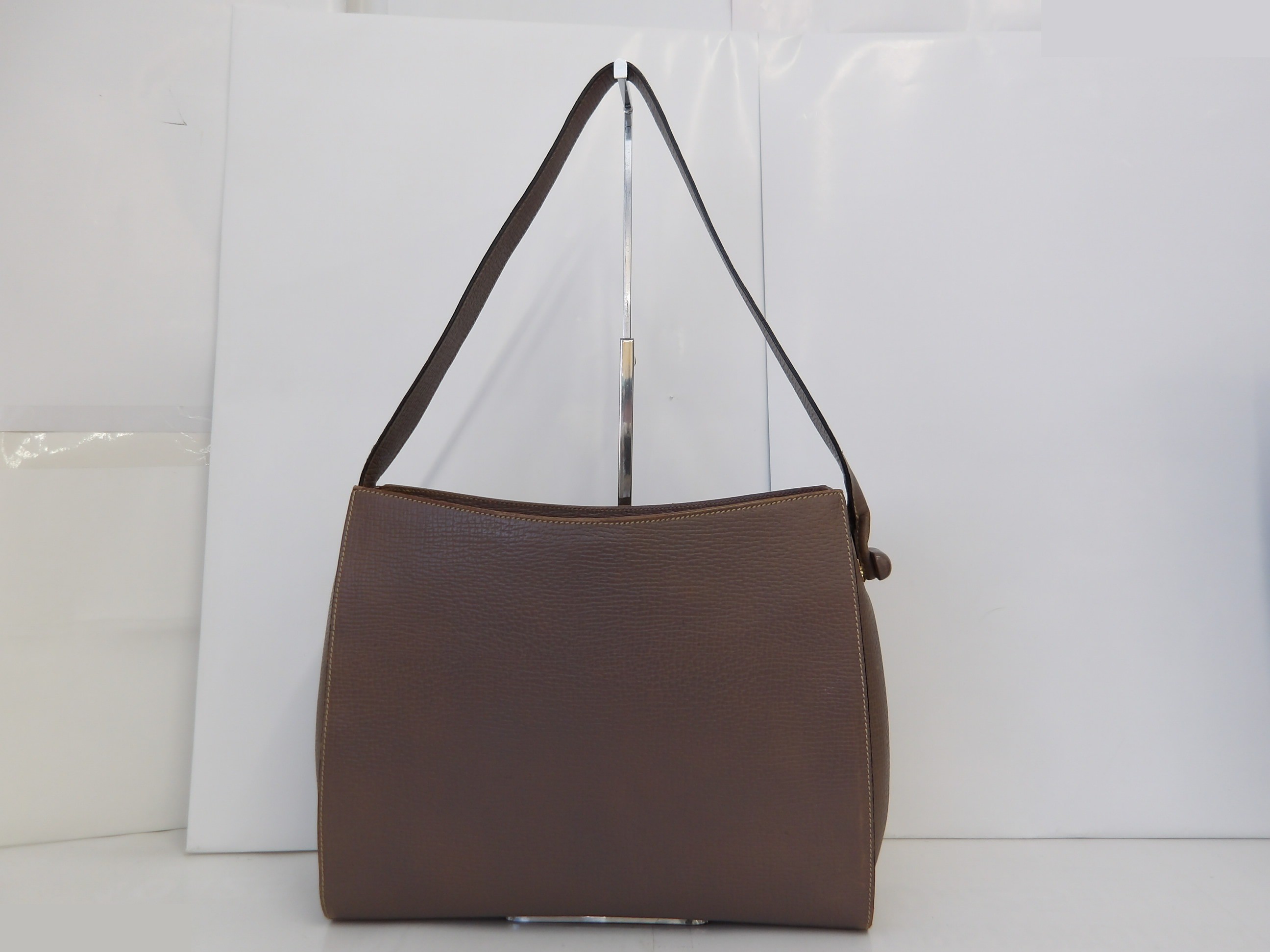shoulder bag with gold hardware — view 2