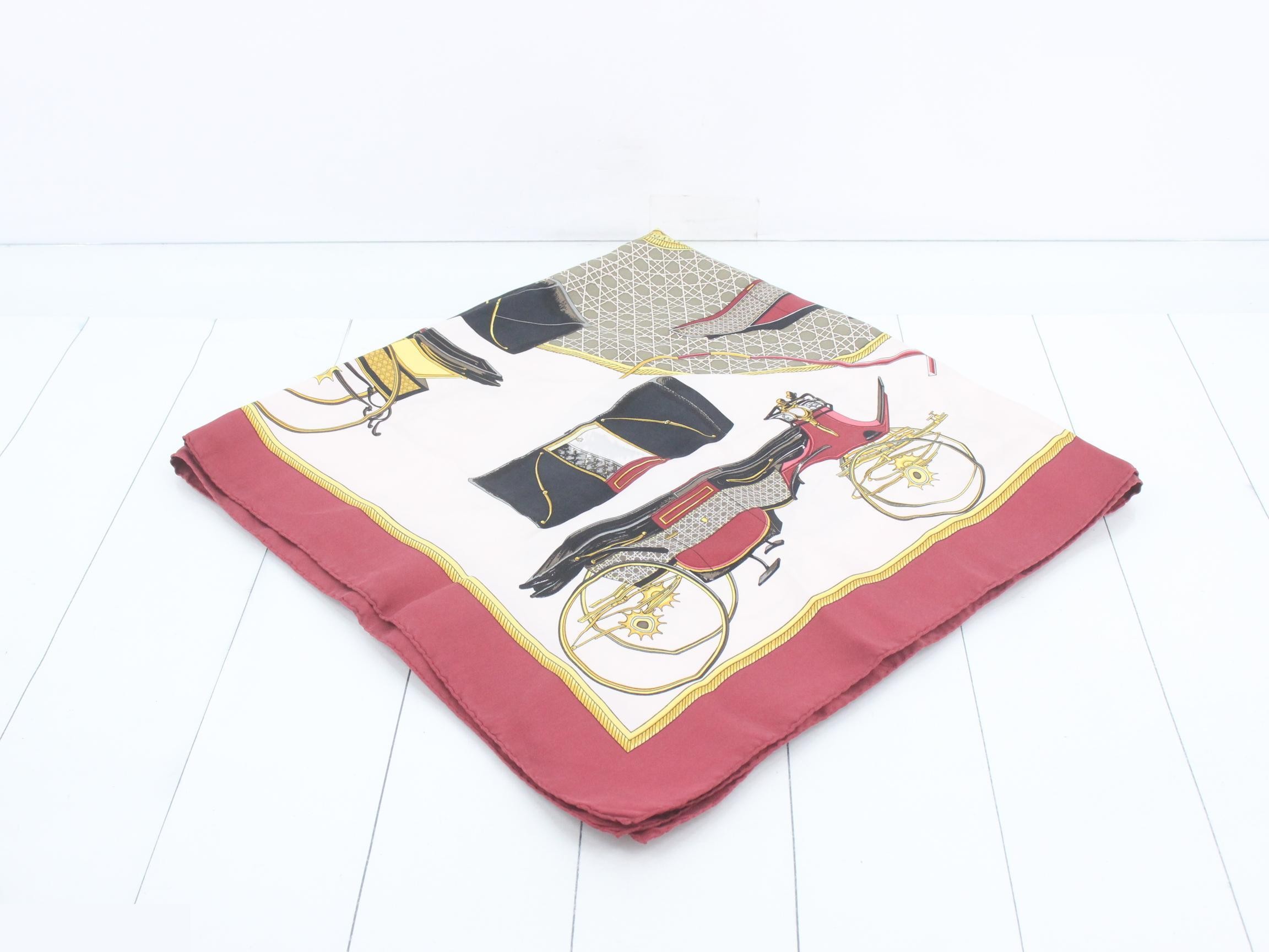 Carre 90 - horse-drawn carriage with folding canopy — view 2
