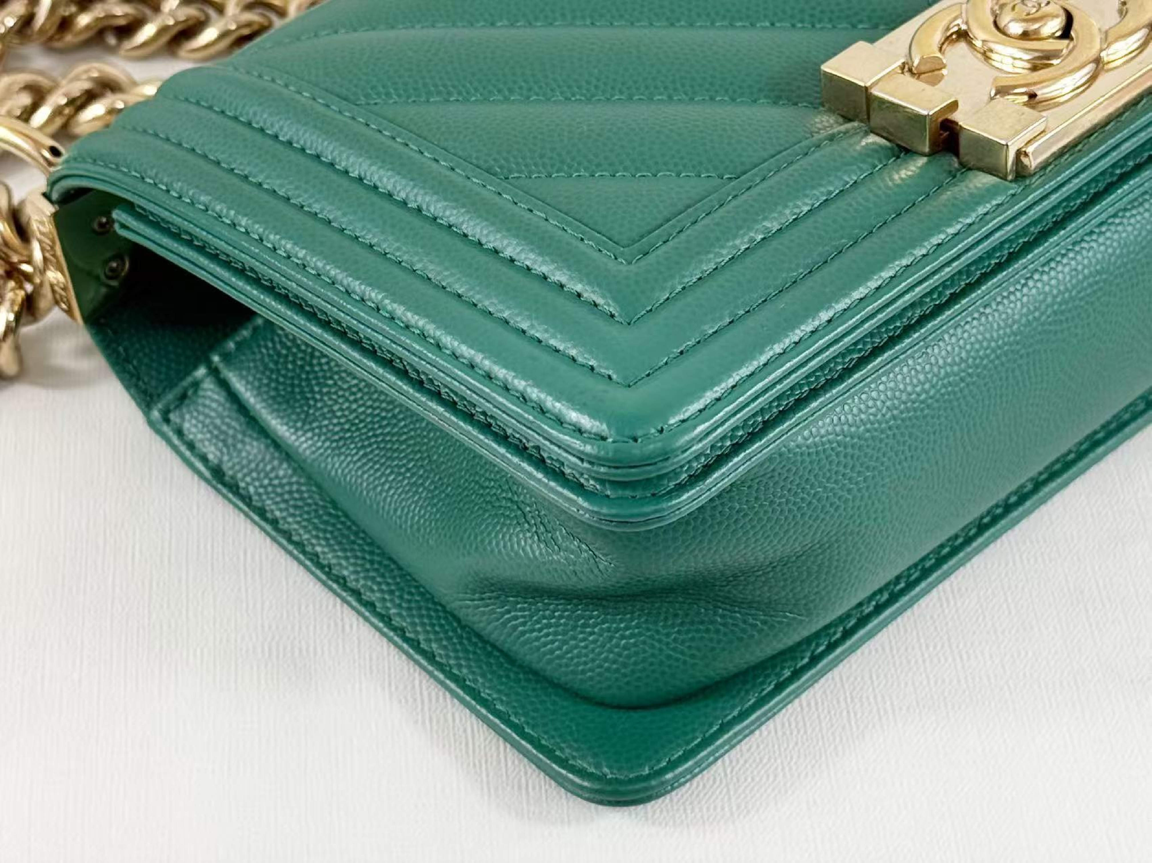 Boy Caviar Skin Chevron Emerald Gold W20/H13/D6cm approx. 25 series [with dust bag and seal] C gold hardware Shoulder bag 25584110 Shoulder bag — view 9