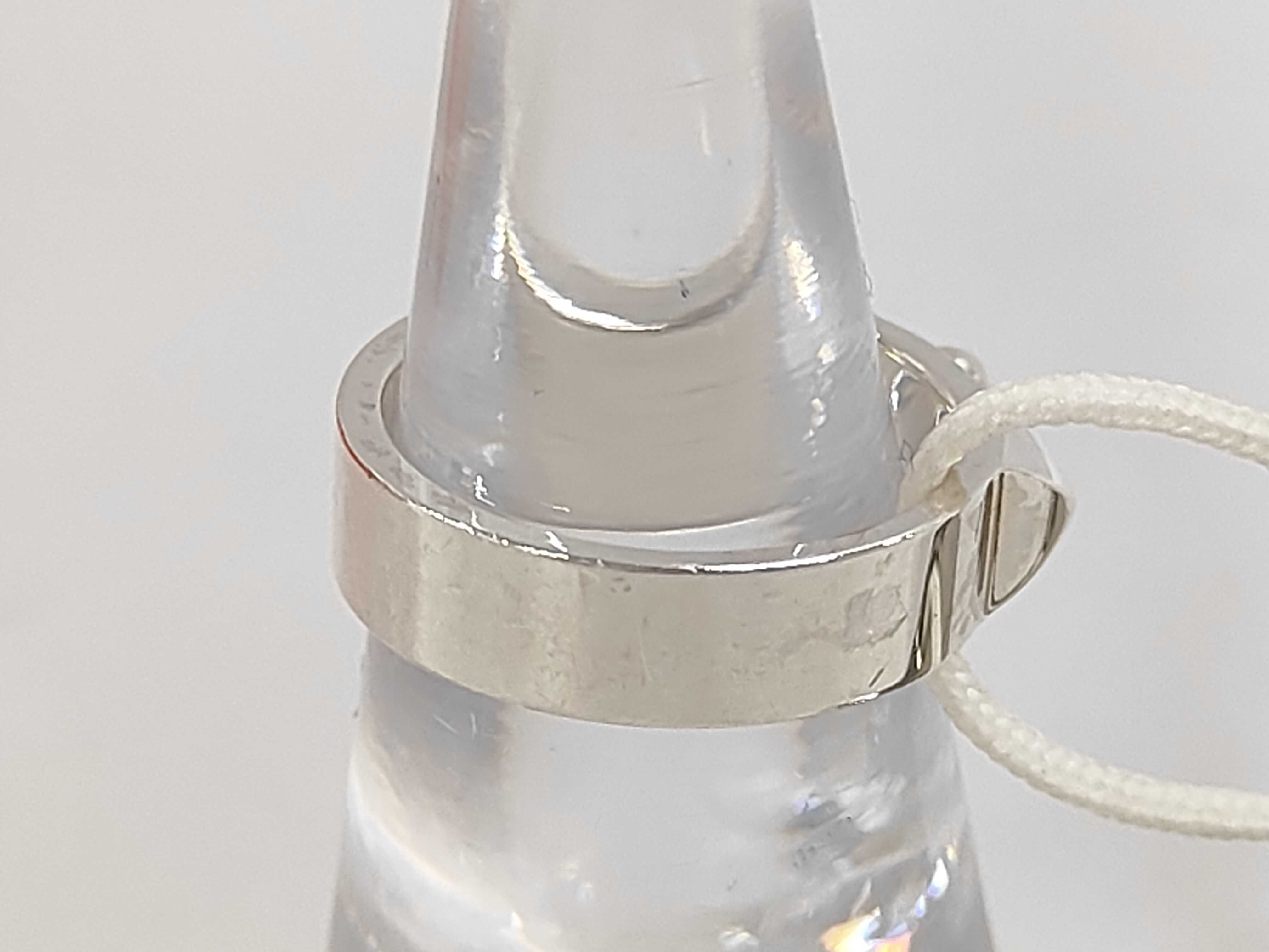 Coryedosian Silver Ring — view 3