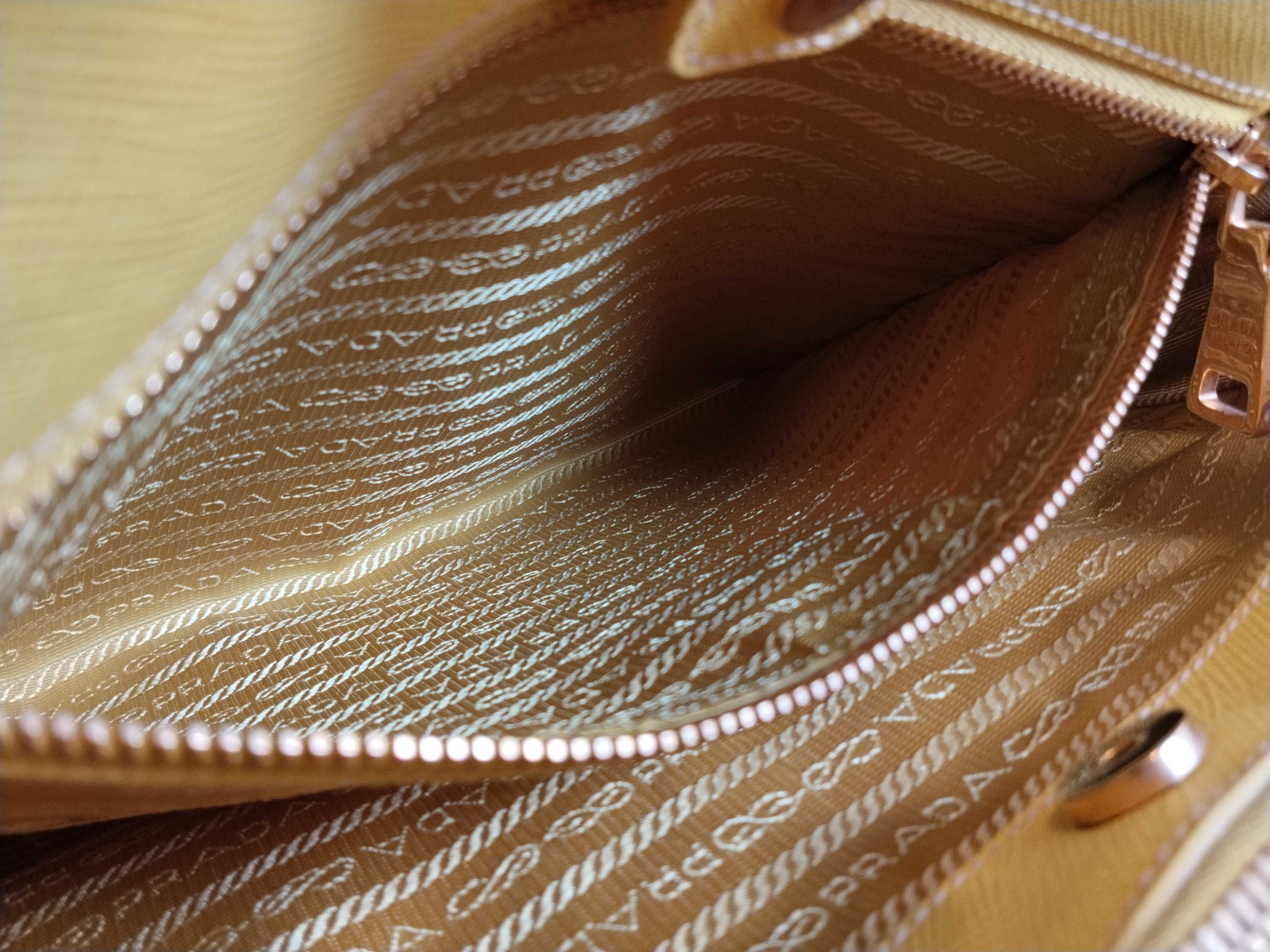 ID- Saffiano Lux Galleria Cowskin 2-Way Handbag Yellow BN1874 #208 Handbag — view 13