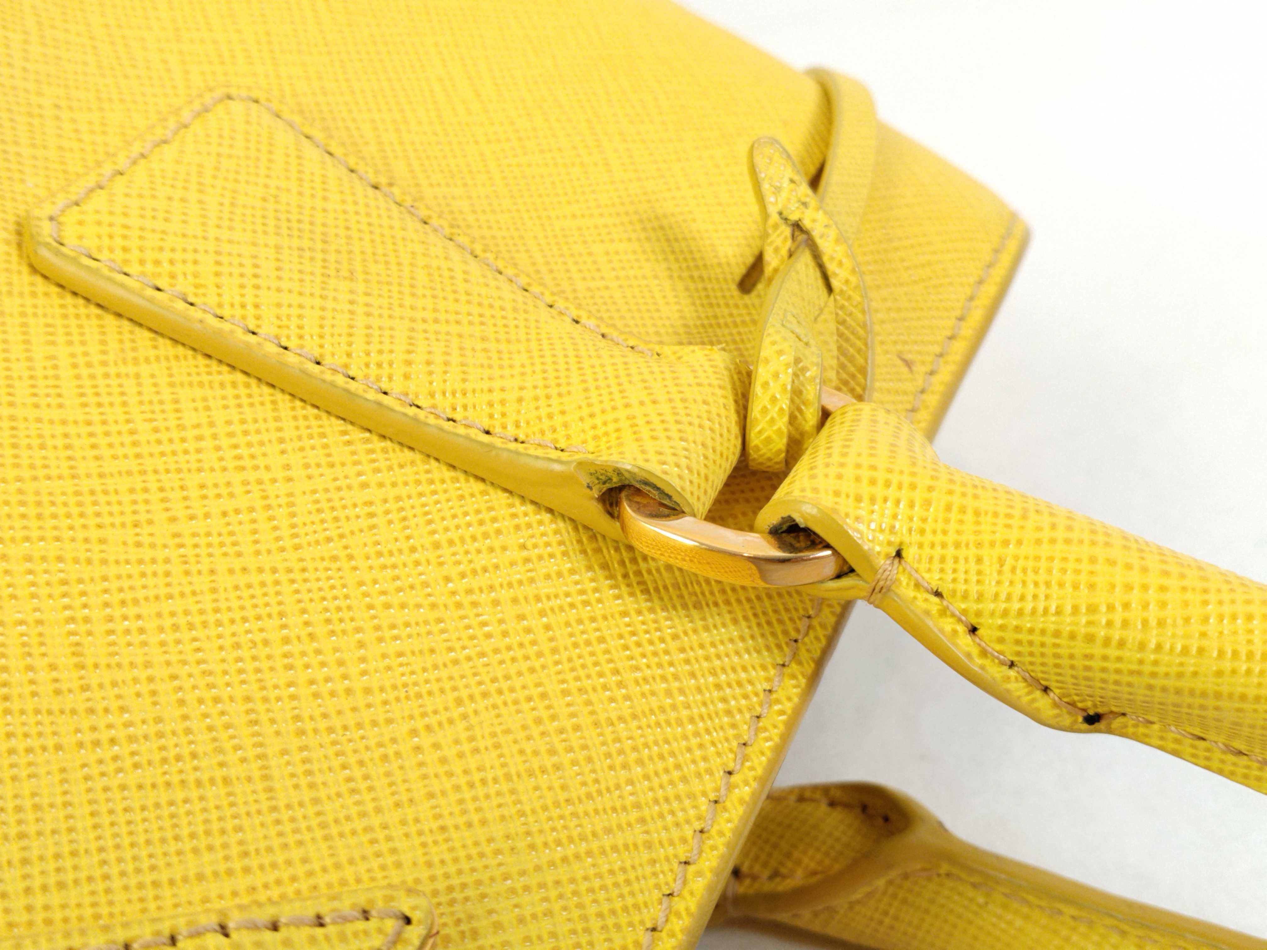ID- Saffiano Lux Galleria Cowskin 2-Way Handbag Yellow BN1874 #208 Handbag — view 6