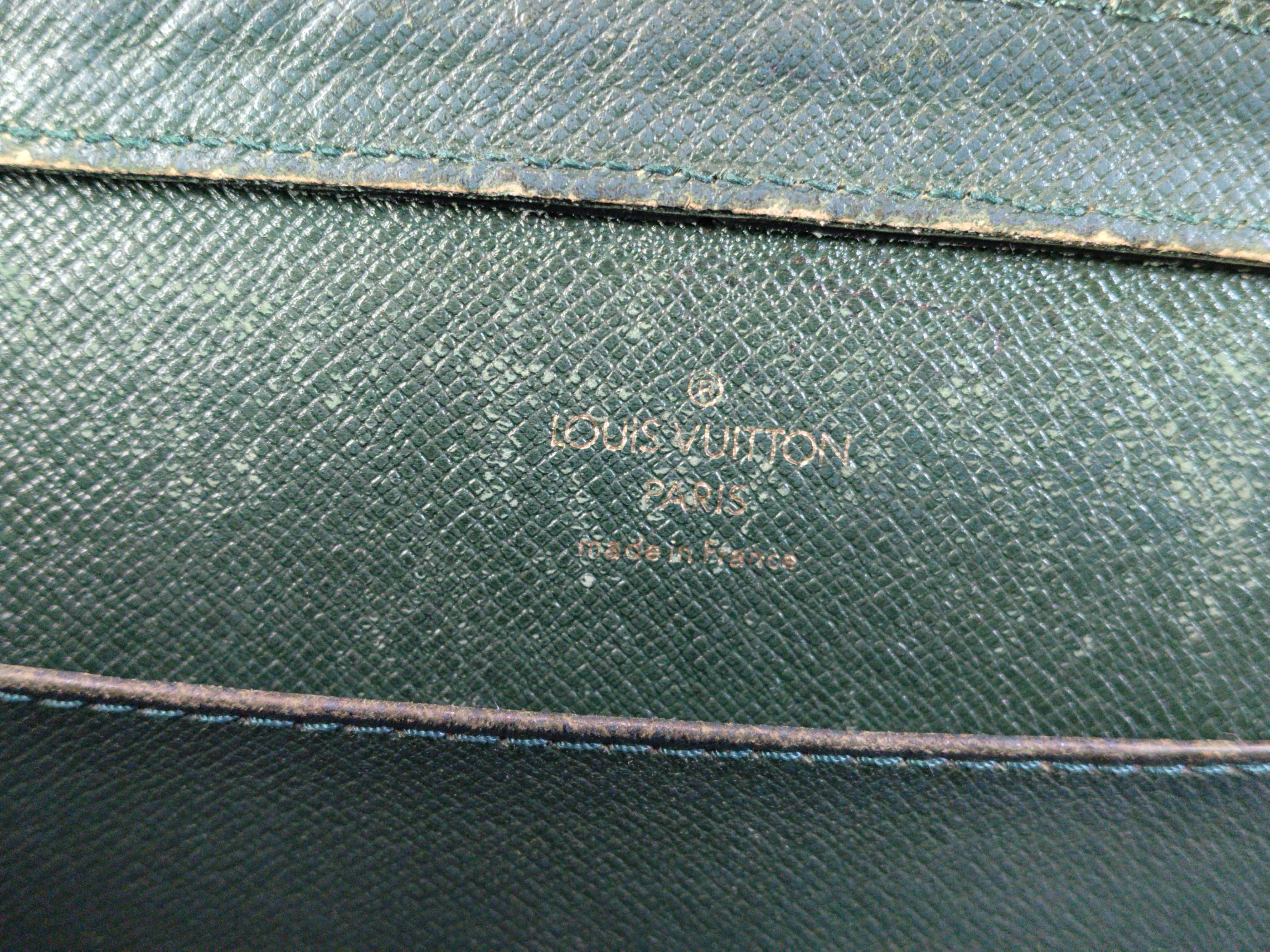 Taiga LV Clutch Taiga Second Bag — view 12