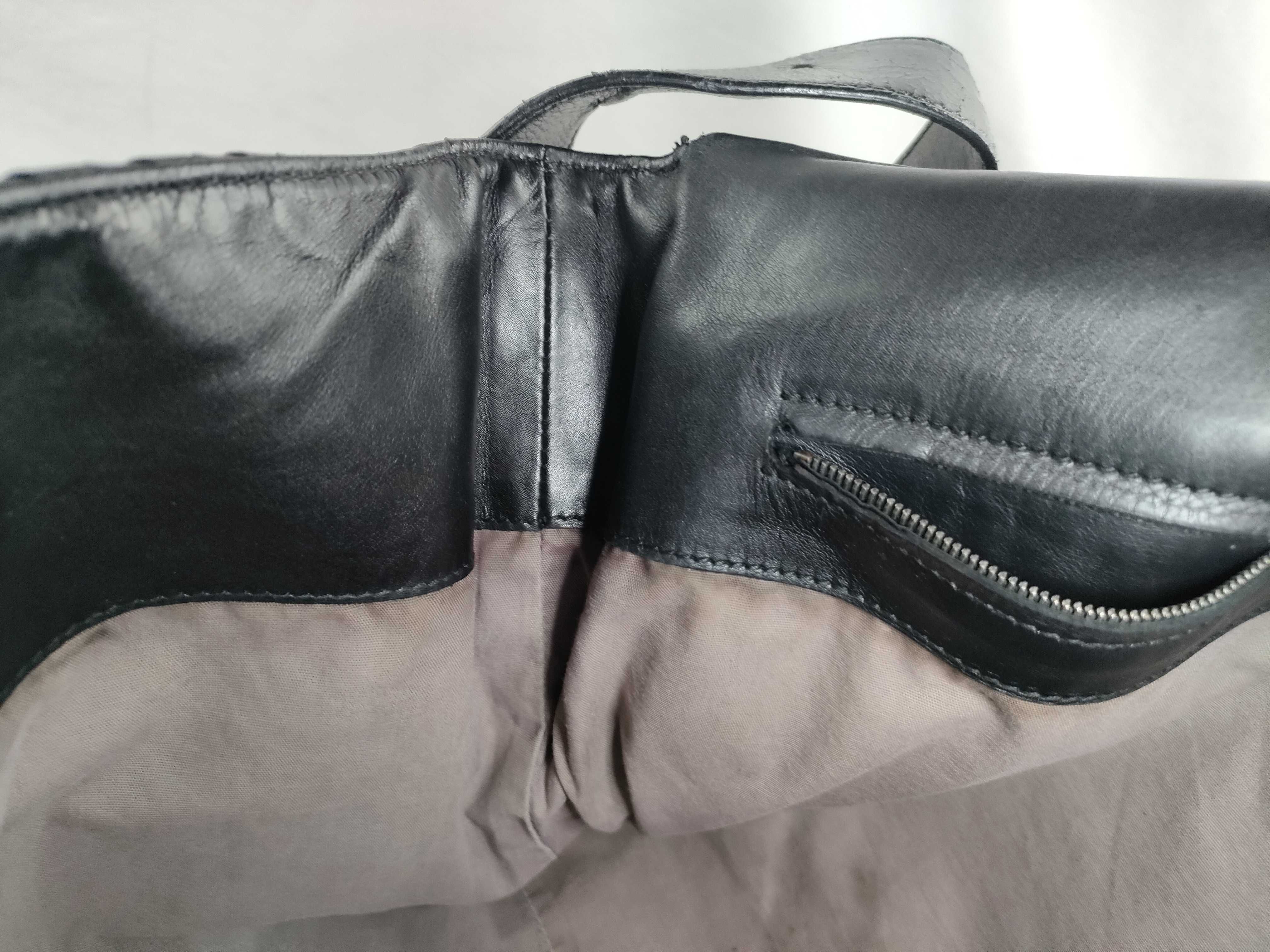 Intrecciato Messenger Bag, Black Shoulder Bag — view 12