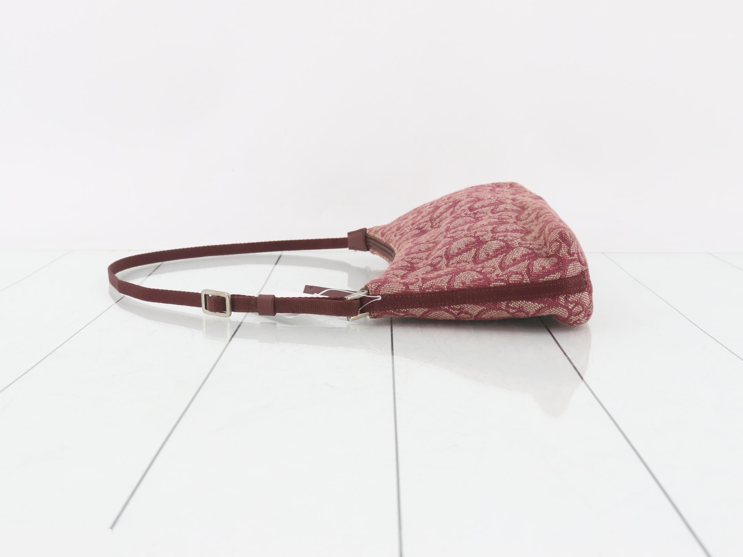 Trotter Shoulder Bag, Red — view 4