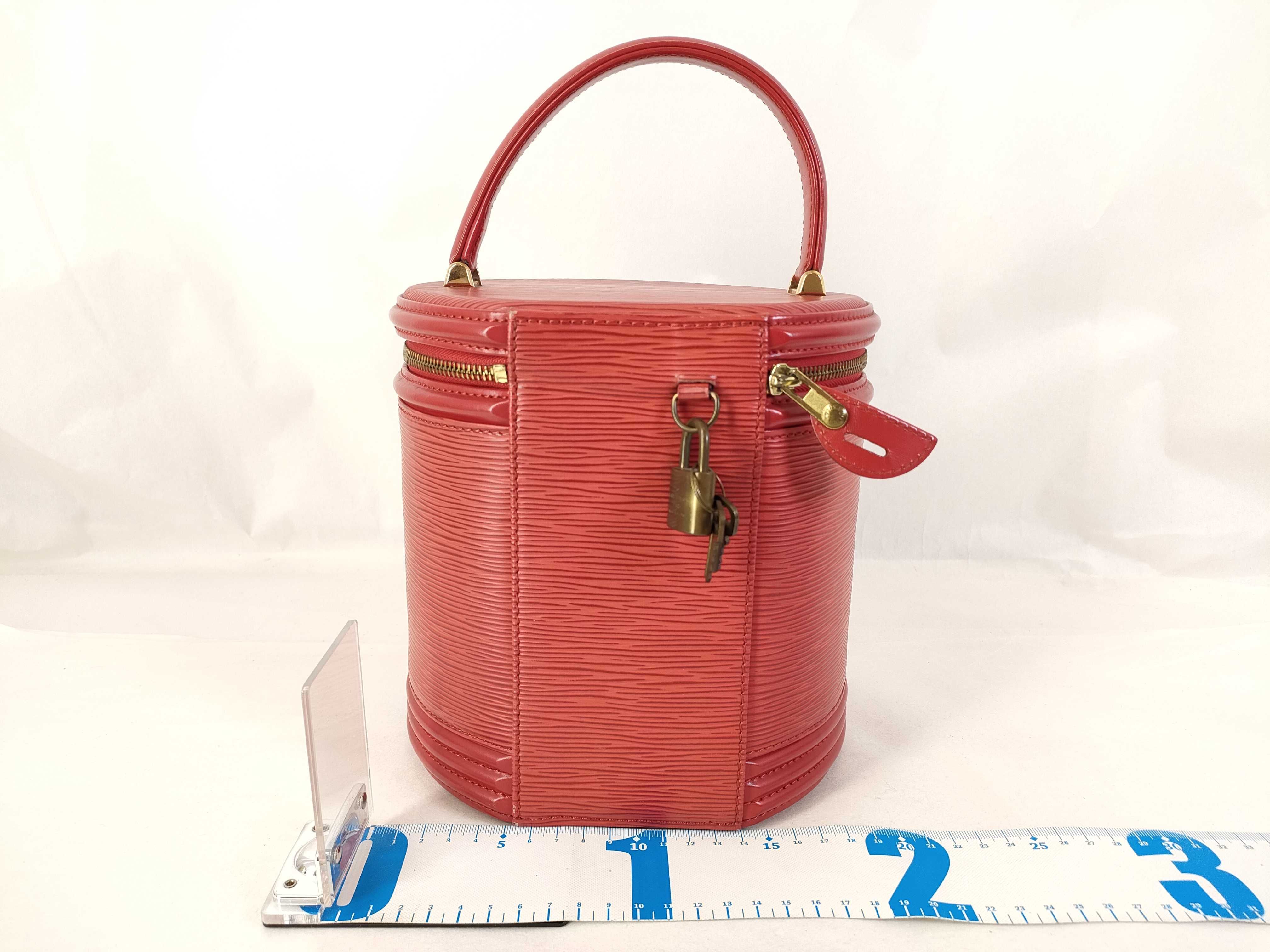 Epi M48037 Cannes Vanity Bag — view 2