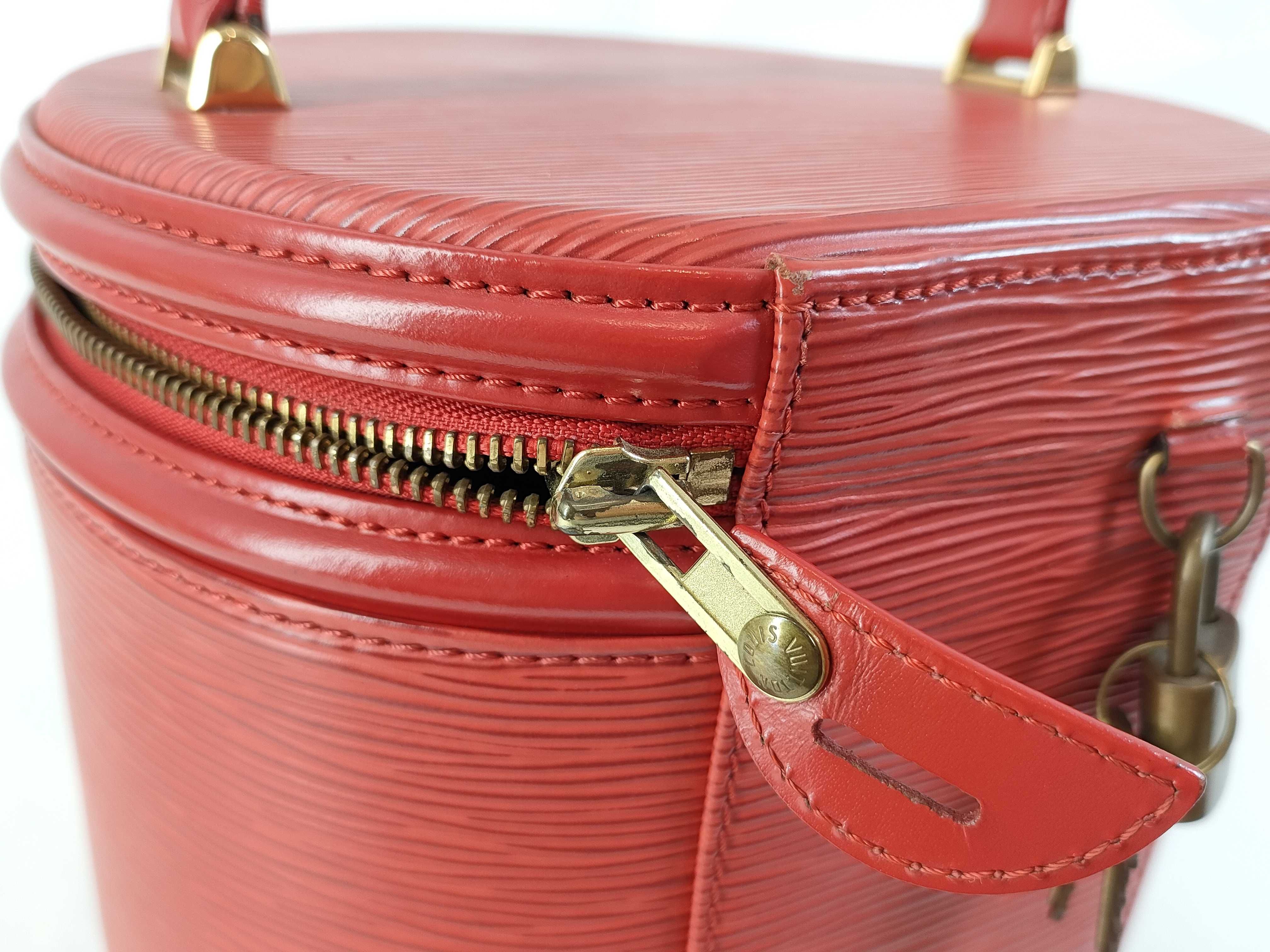Epi M48037 Cannes Vanity Bag — view 15