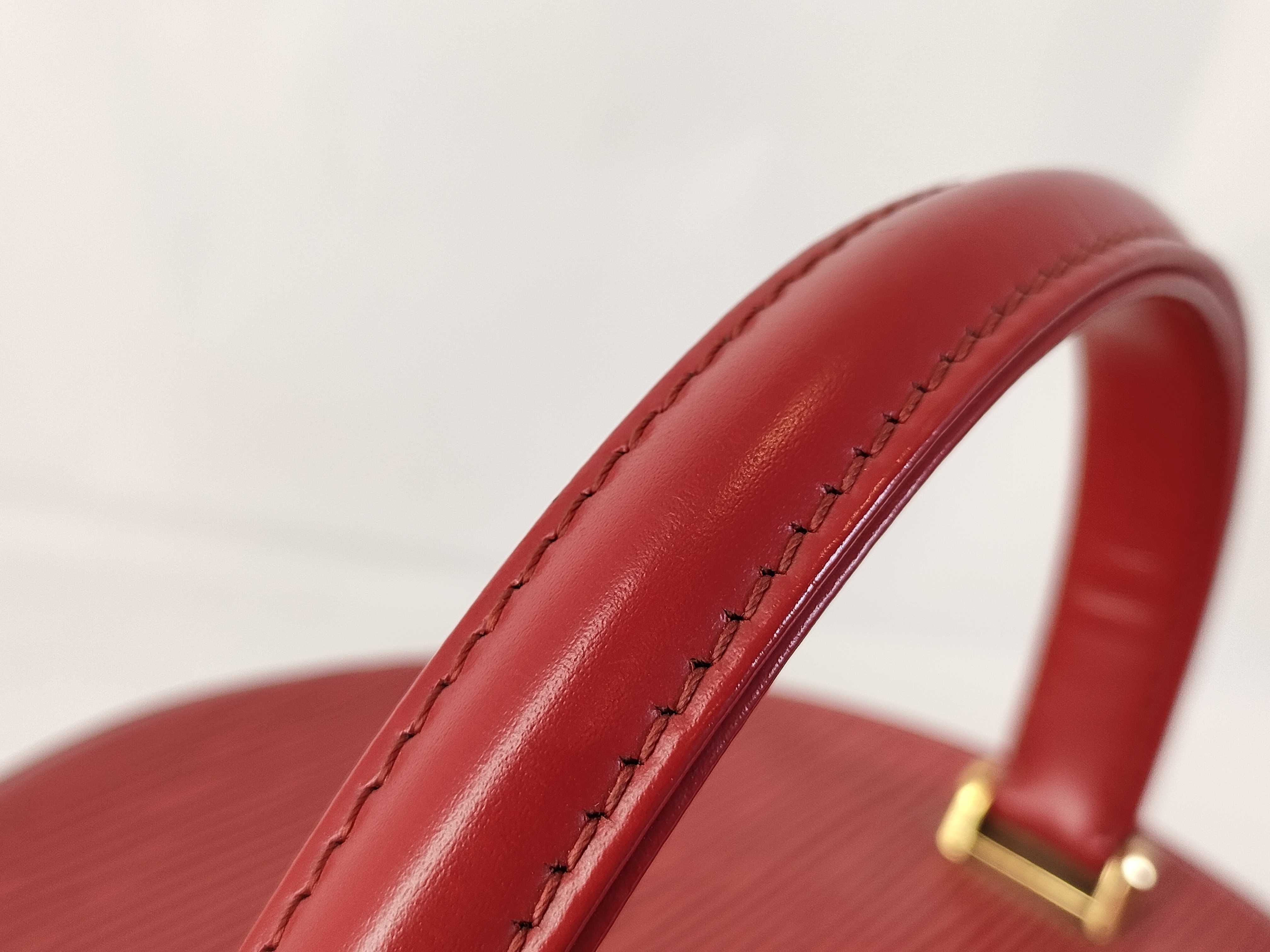 Epi M48037 Cannes Vanity Bag — view 4