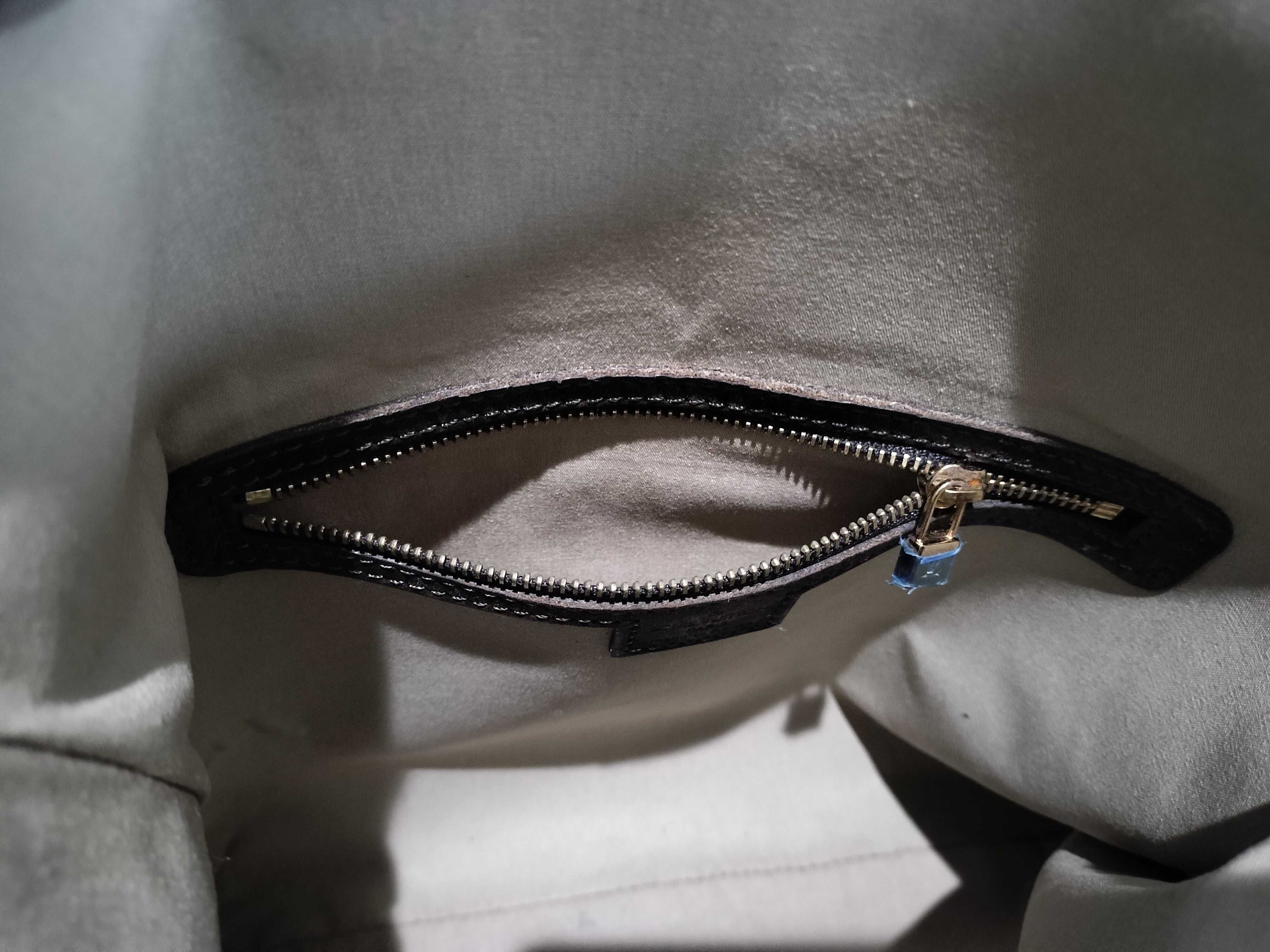 Monogram Mini Françoise M92209 2-way Handbag — view 9