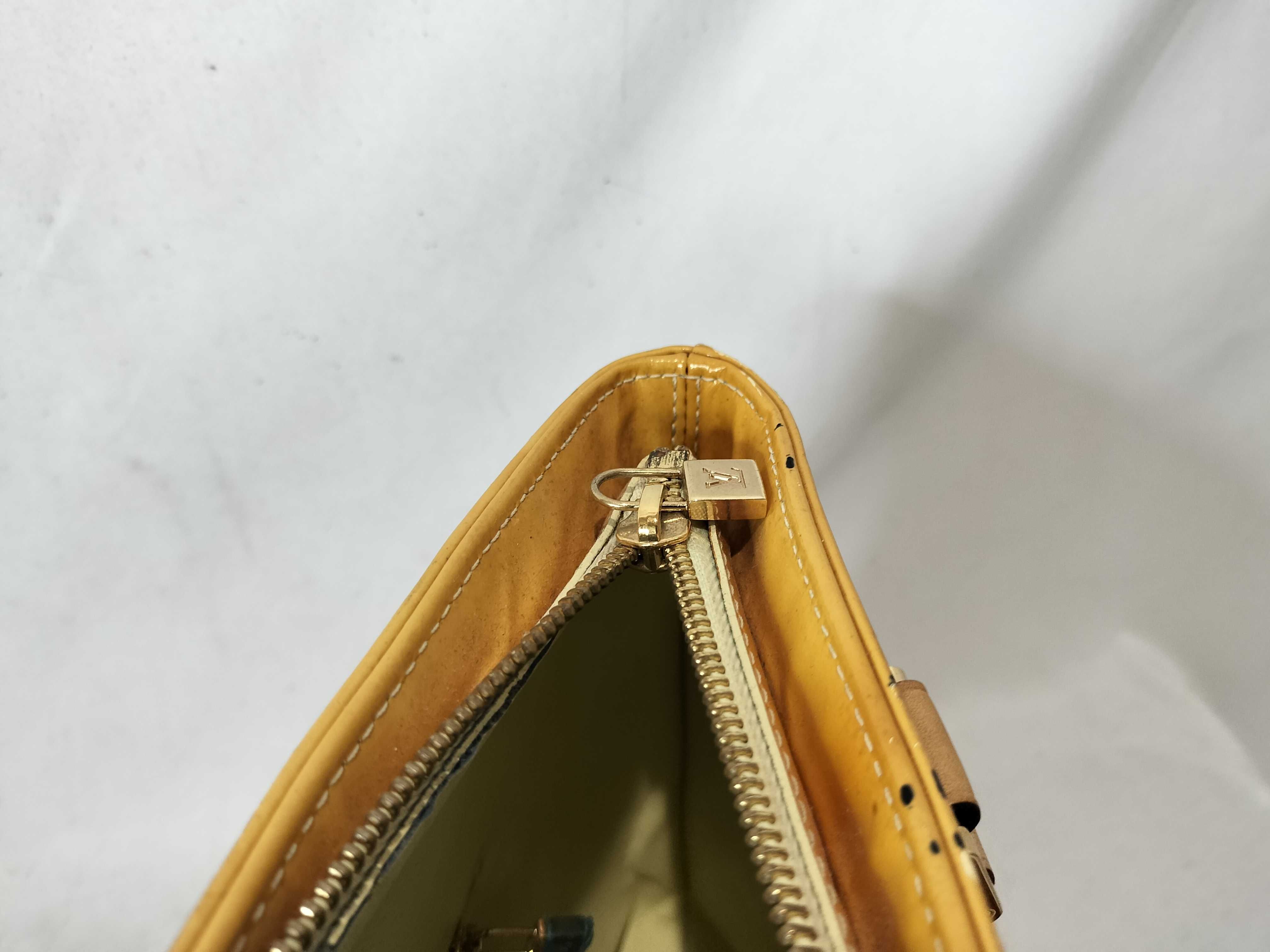 Vernis Houston Handbag — view 12