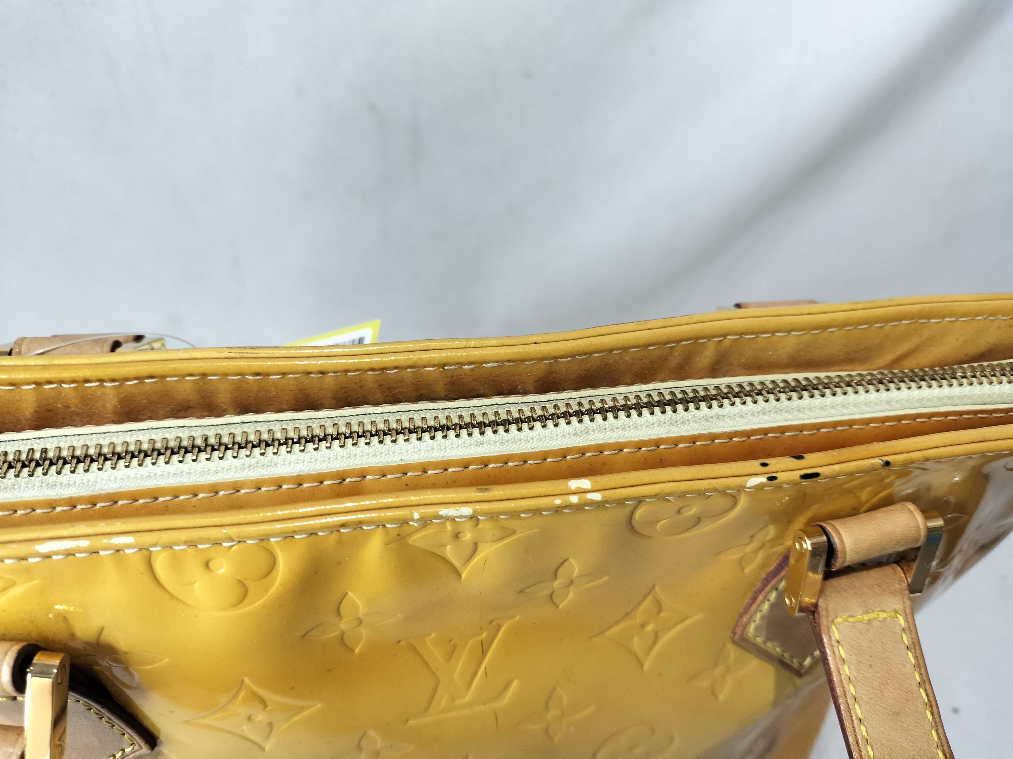 Vernis Houston Handbag — view 8