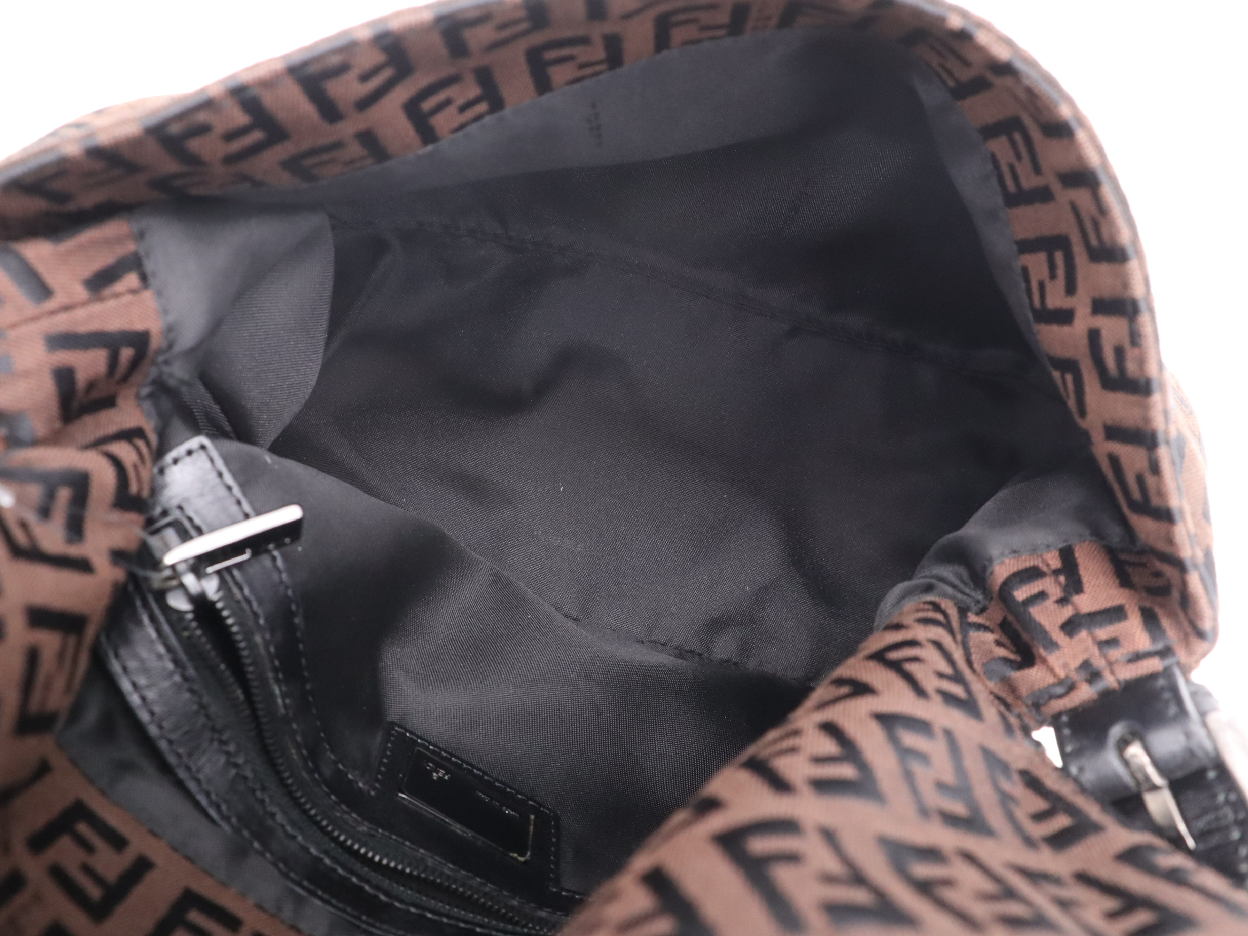 Canvas Zucchino Mamma Bucket Shoulder Bag — view 11